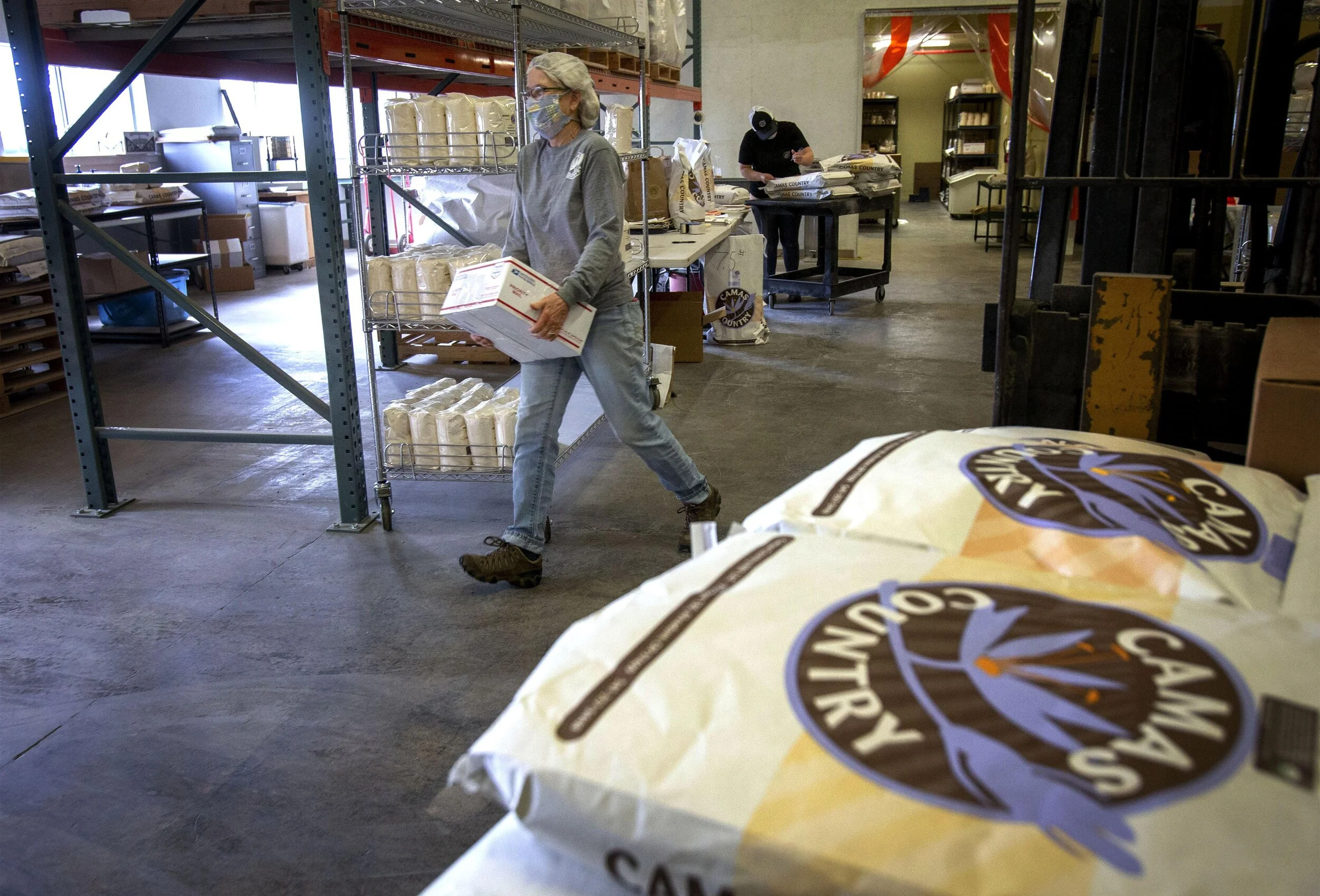 Quarantine Baking Trend has Oregon Mills Running Overtime