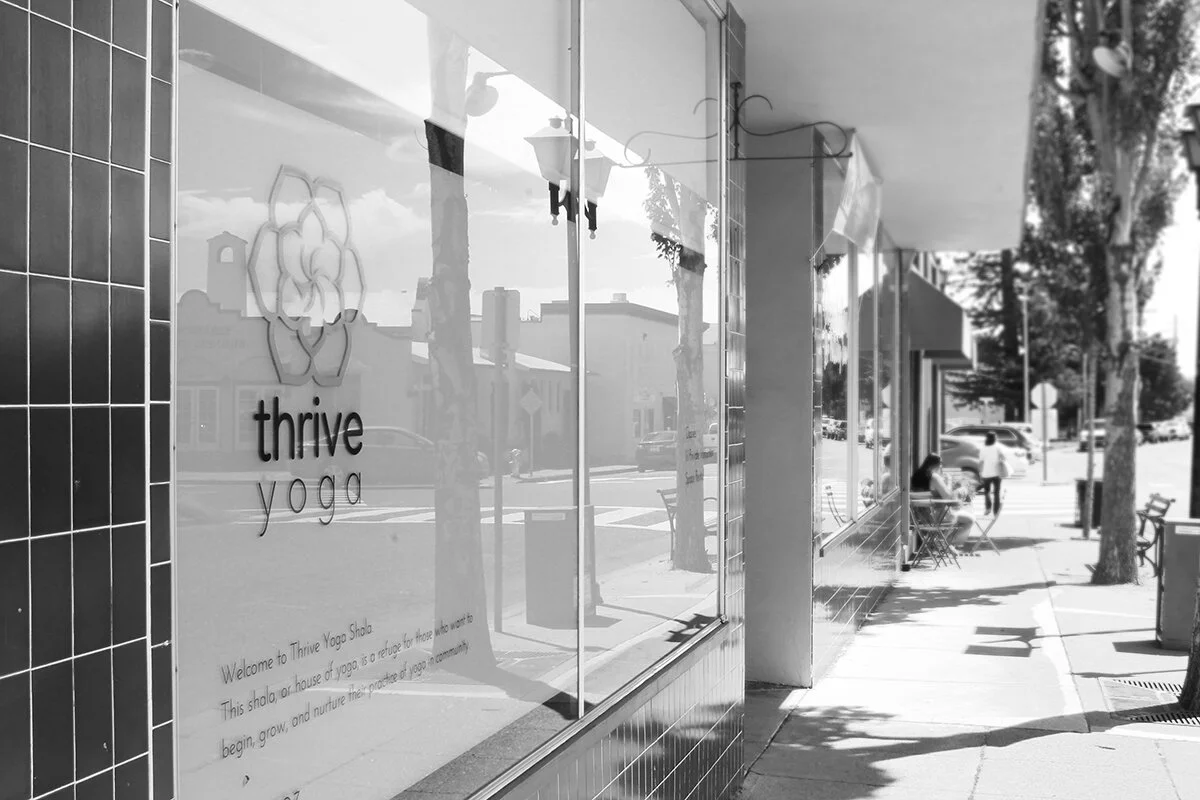 exterior w blur bw sm.jpg
