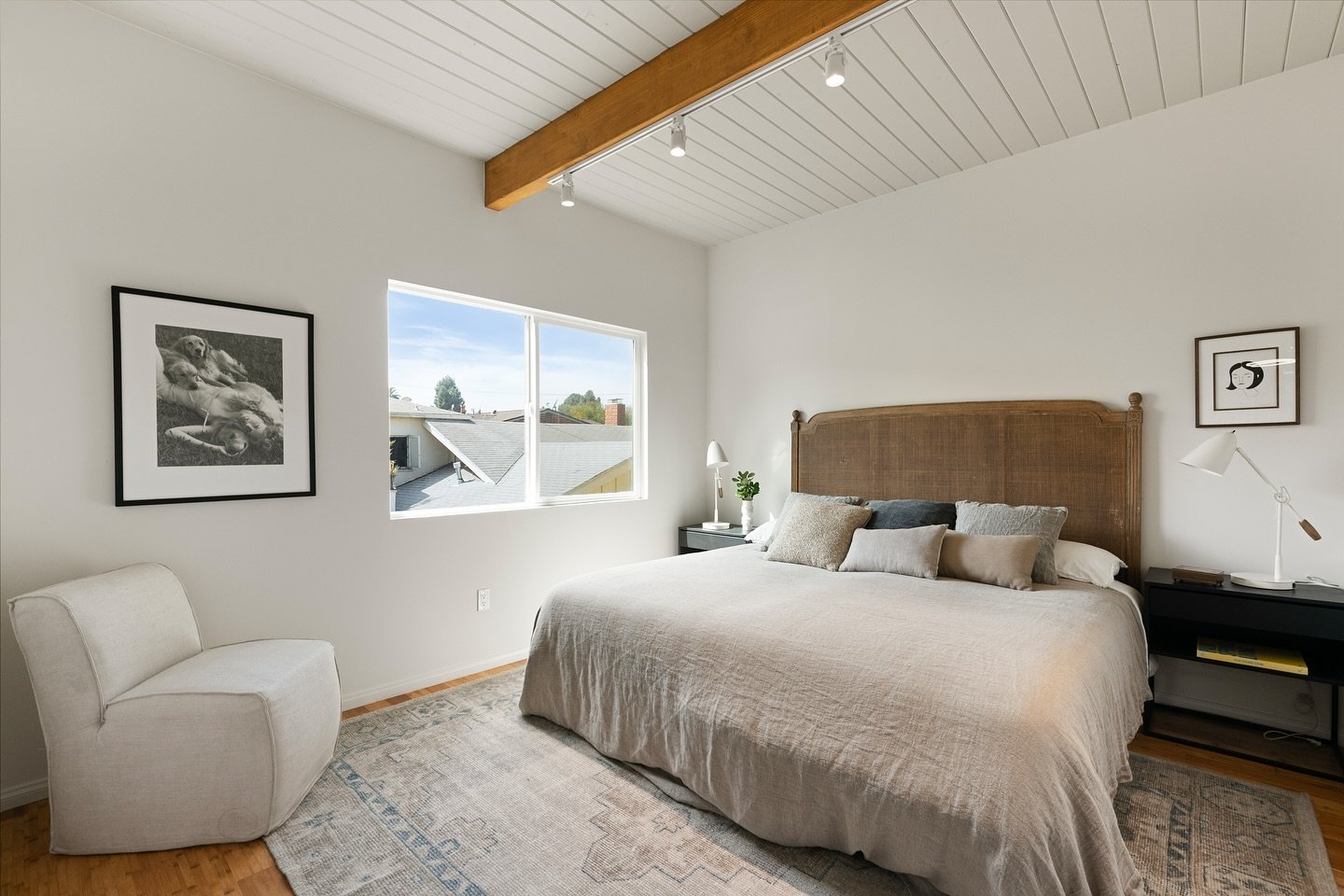 JUST SOLD! | 2325 Kansas Ave #7, Santa Monica | 1 bed/1 bath completely renovated condo in a fabulous location in Santa Monica! Bamboo hardwood flooring throughout and beautifully designed! | SP $600,000