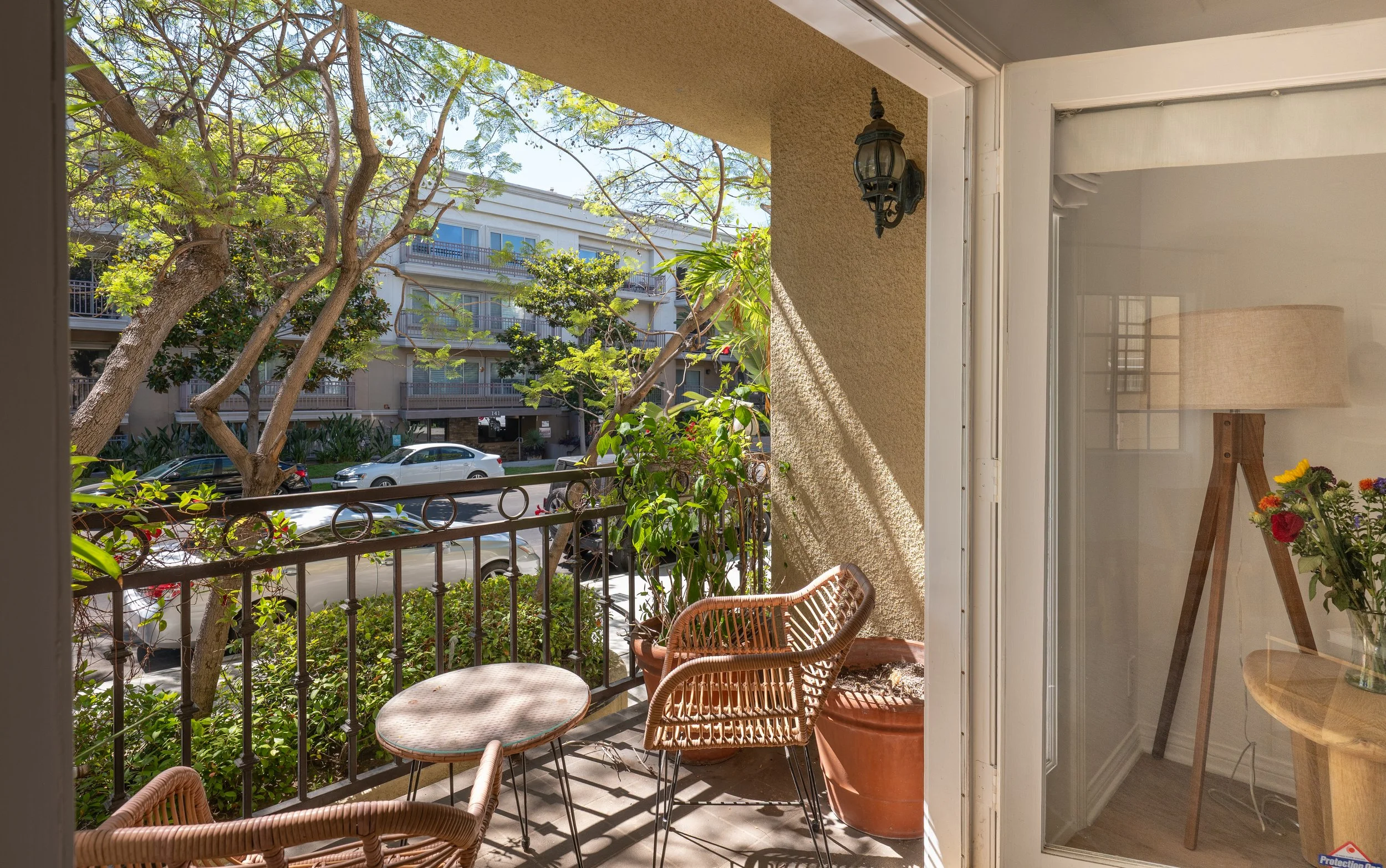 146 S Clark St-6 (1).jpg