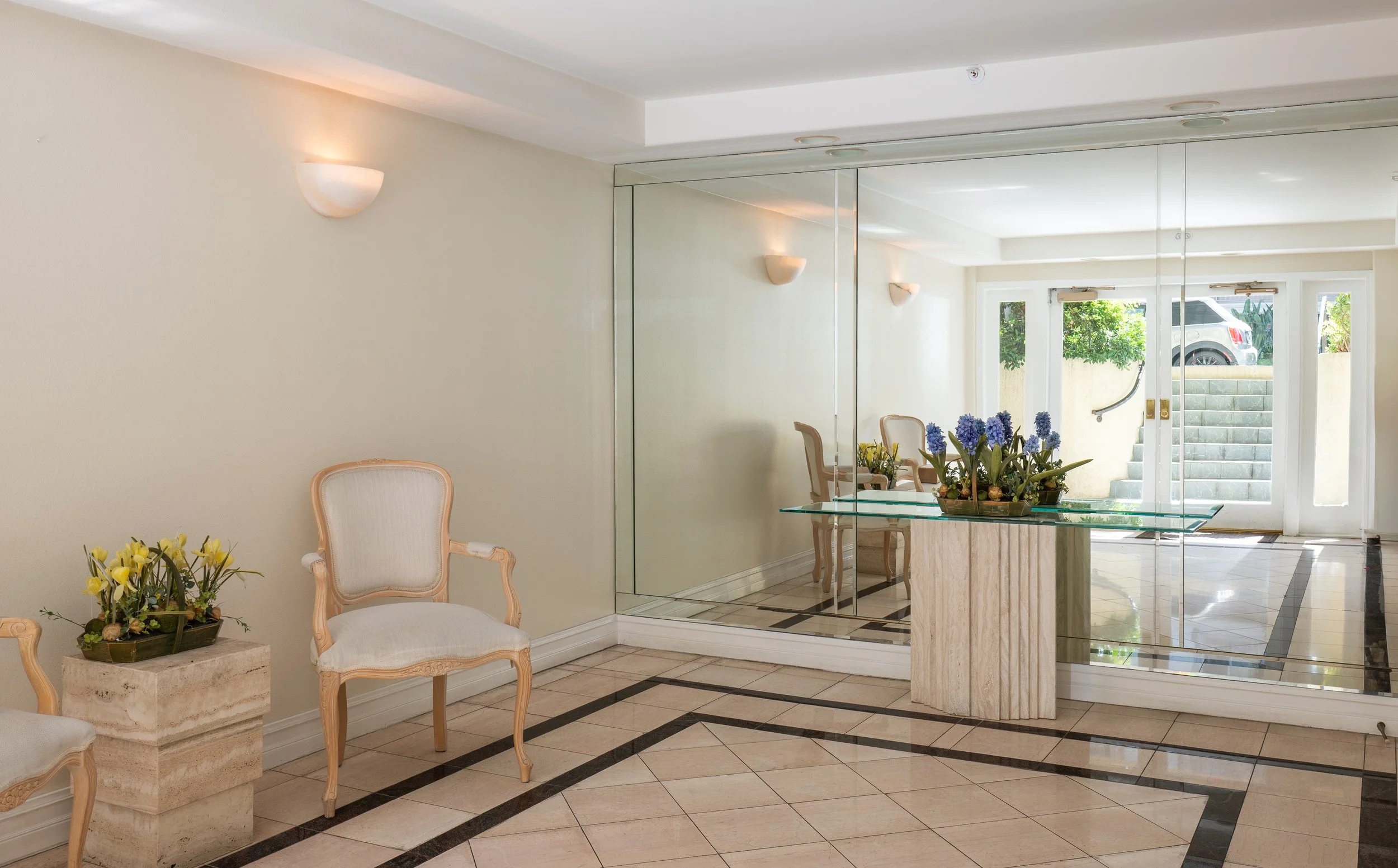 146 S Clark St-34.jpg