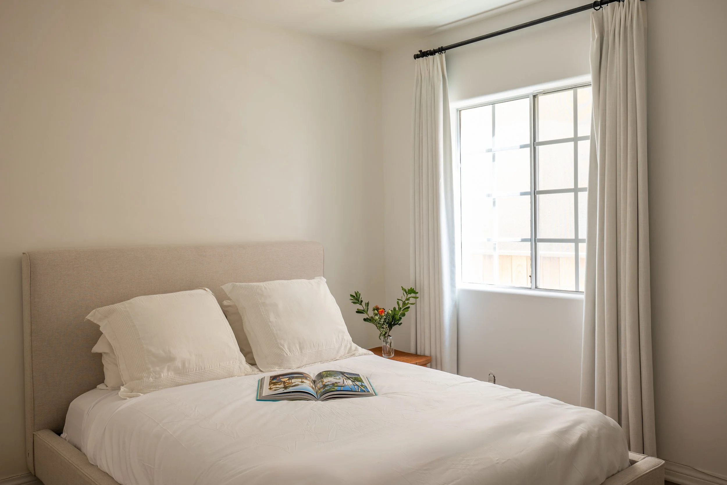 146 S Clark St-20.jpg