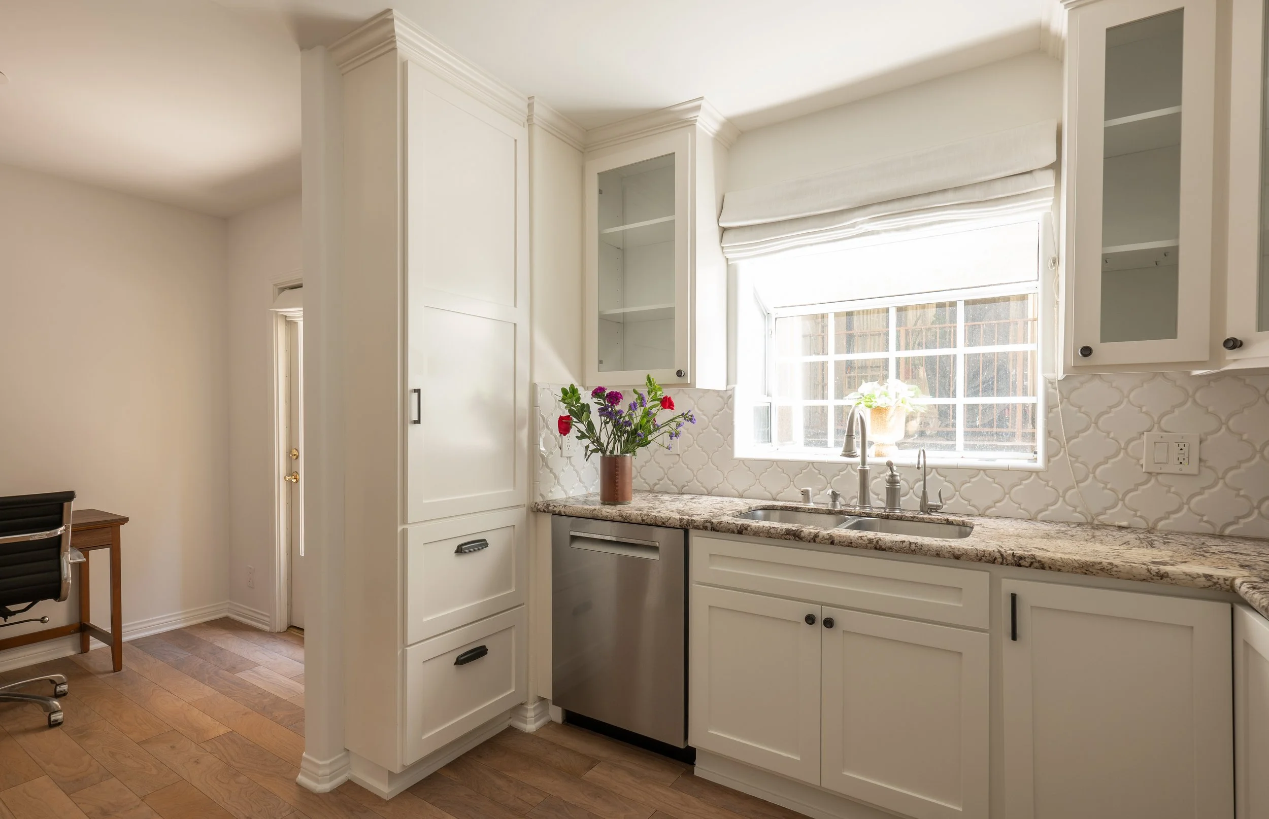 146 S Clark St-14.jpg