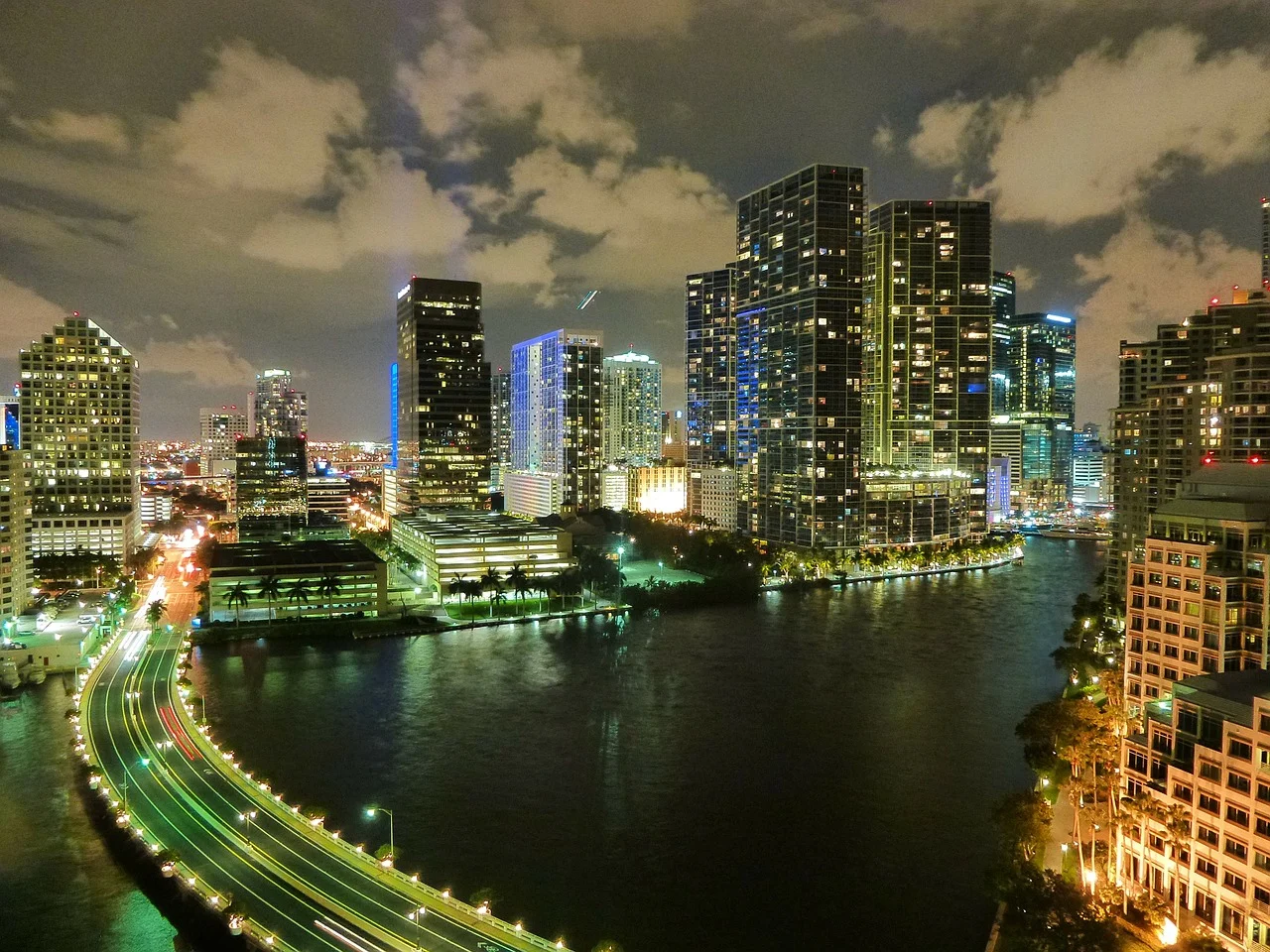 miami-50554_1280.jpg