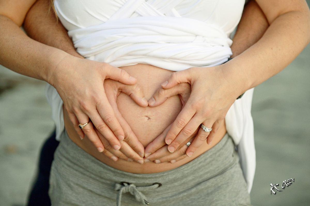 RK Green Studios Maternity Encinitas.jpg