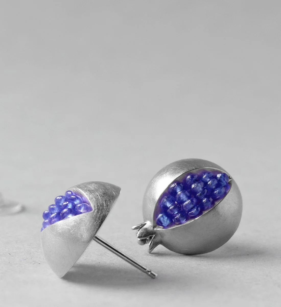 CO Ayda blue ear.jpg