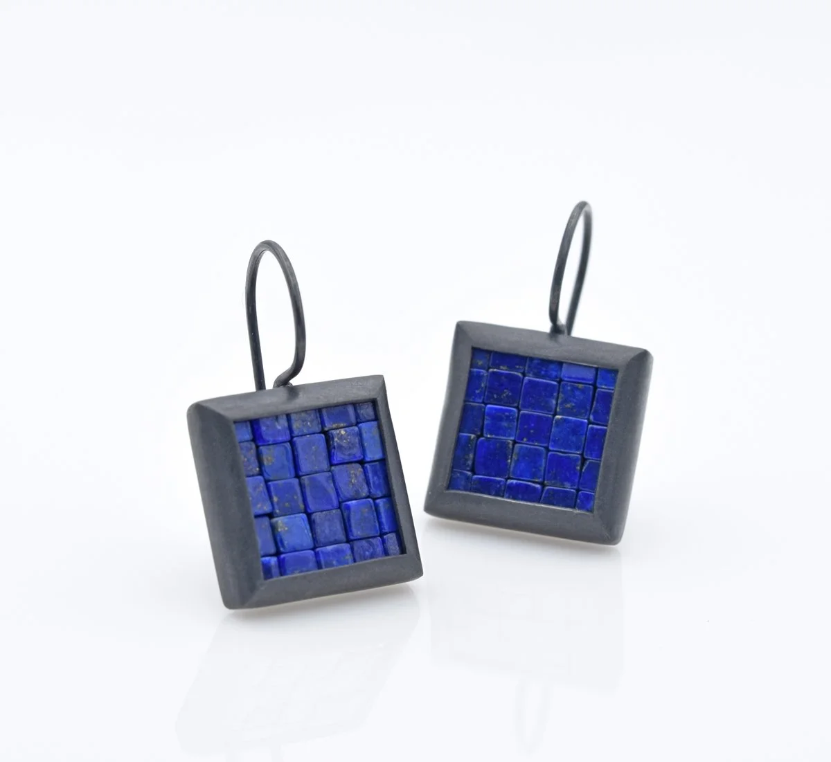 lapis lazuli oxi S french wire ear WP4.jpg