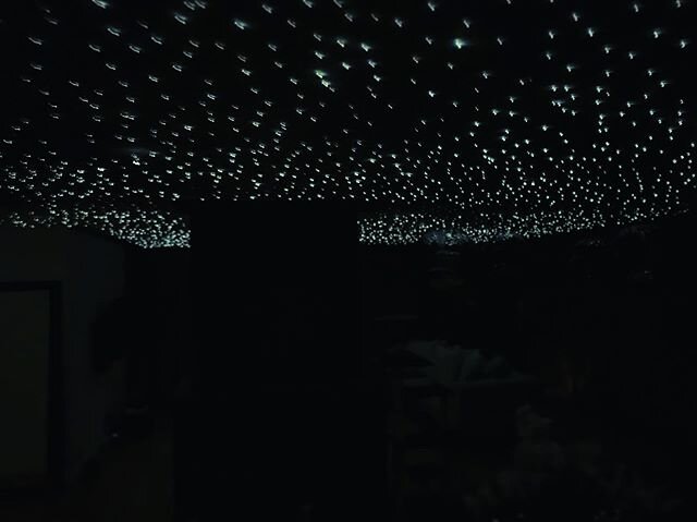 Ended up with 6000 Stars over 85 Sqm, the biggest installation in South Africa by Fiber Optic Lighting SA!!! Photos can not capture the full effect! #gfplighting #fiberopticlight #fiberopticlighting #fiberopticstarrysky #linearlighting #led #lighting