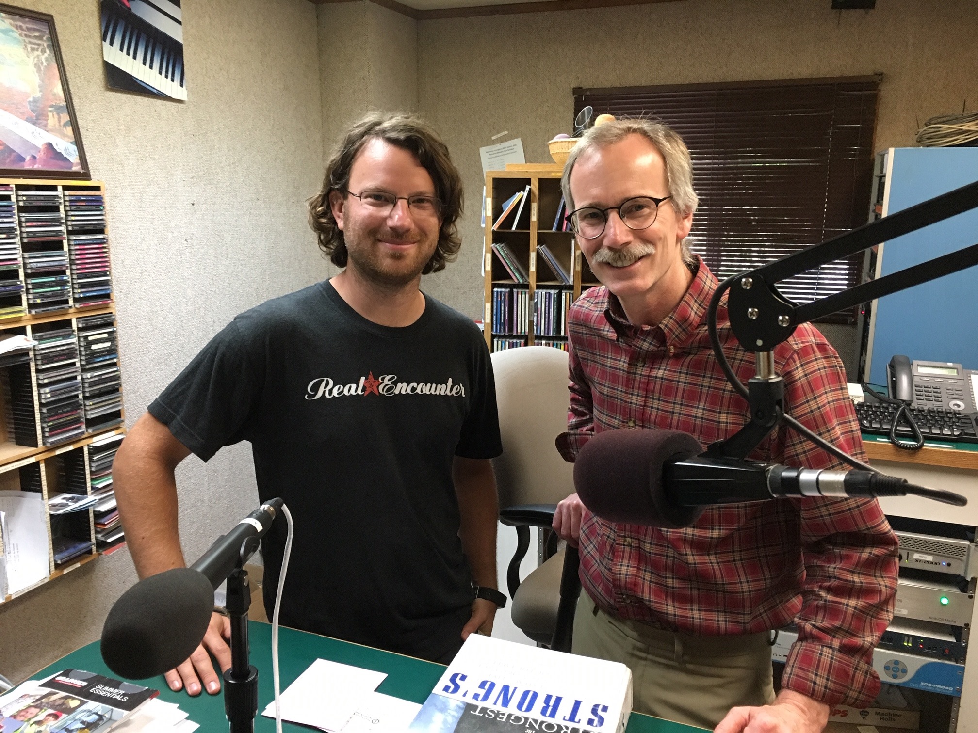  Guest Kyle Nosal, originally from Missouri, tells Russ Garrett what life is like when you decide to sell everything and travel America with your family and a 5th wheel camper. (July 1) 