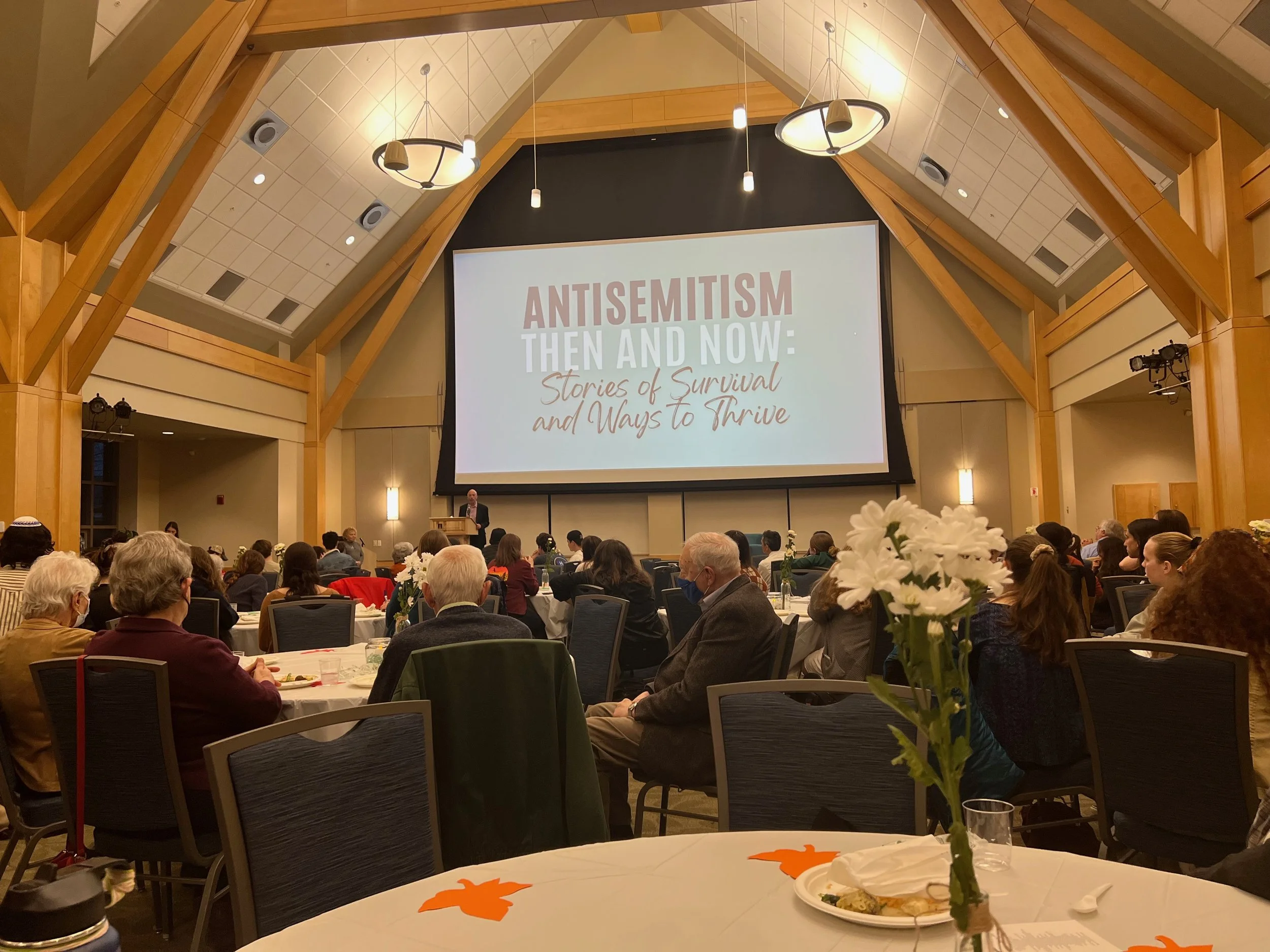 Elisha Wiesel speaks on antisemitism at UVM during panel