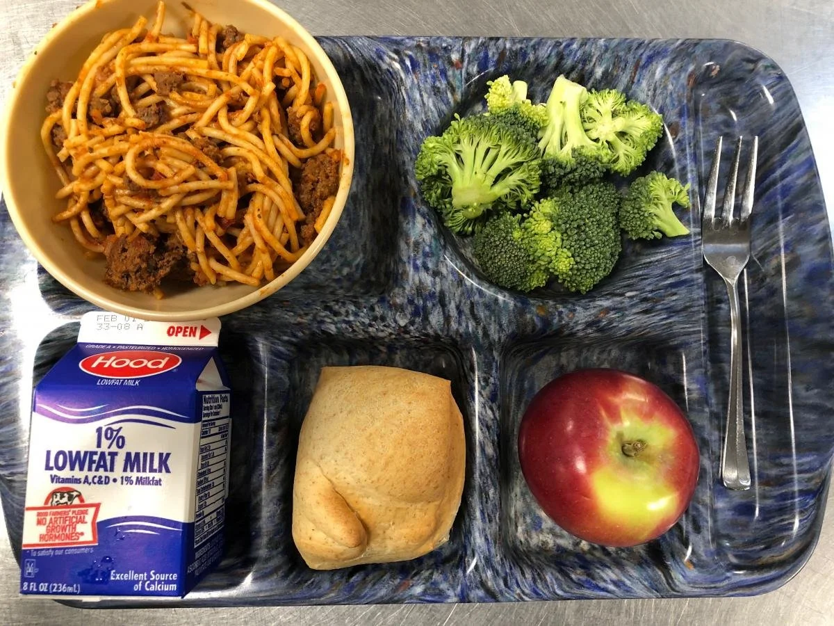 Universal school meals on the menu for lawmakers
