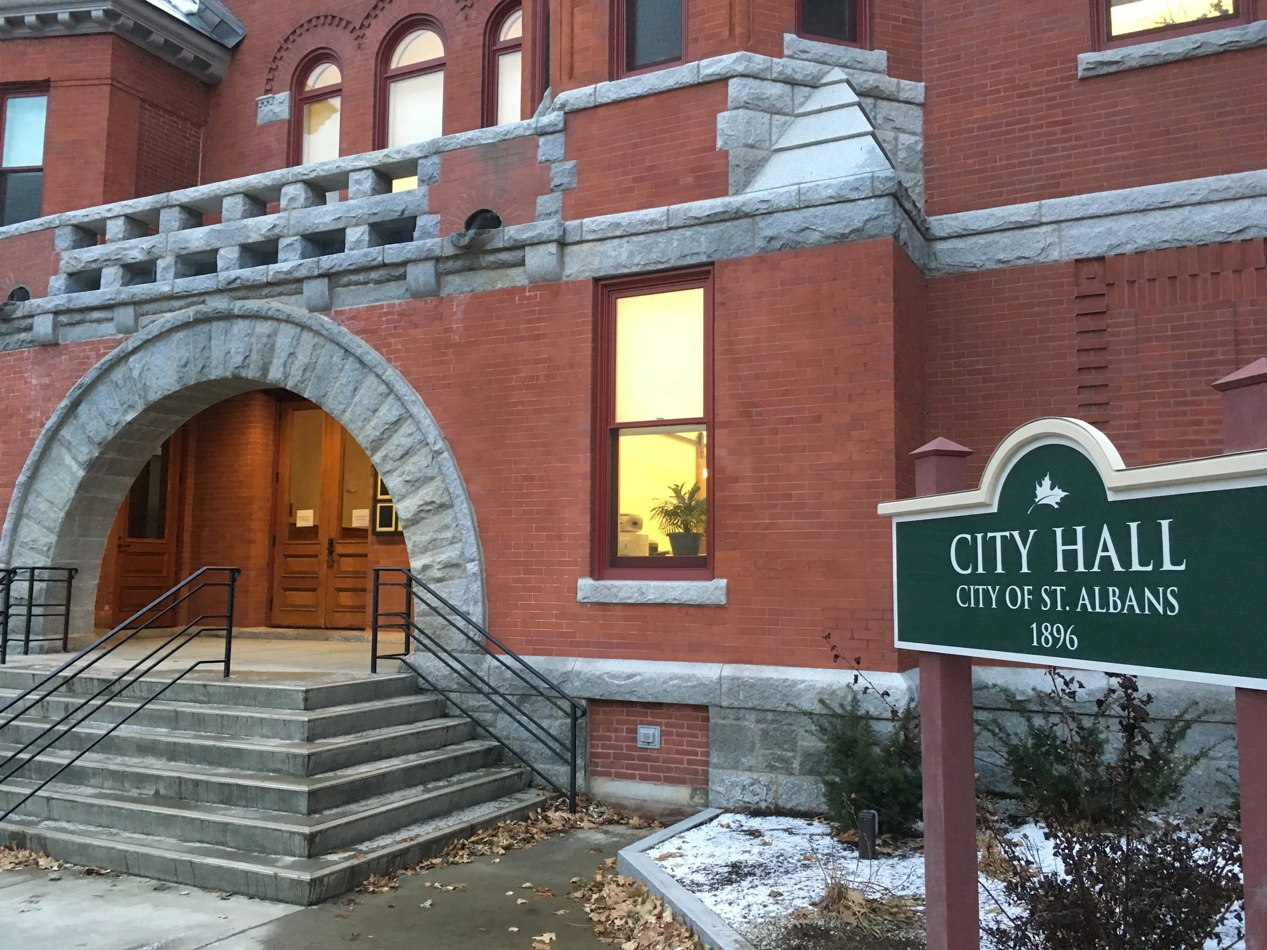 St. Albans power outage triggers wastewater scare near Stevens Brook