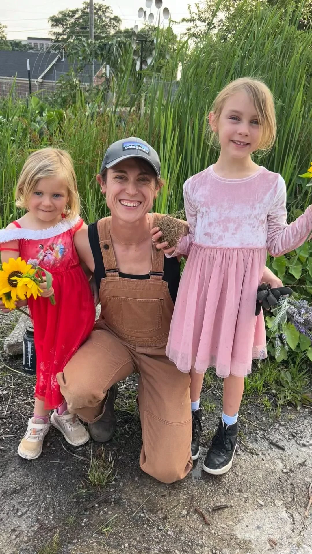 volunteering-for-individuals-raleigh-city-farm