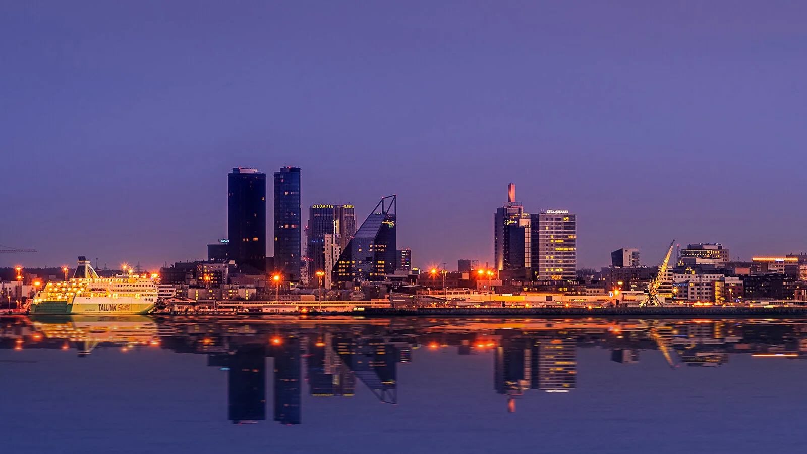 2391_Tallinn City view_Gen Vagula_8326615.jpg