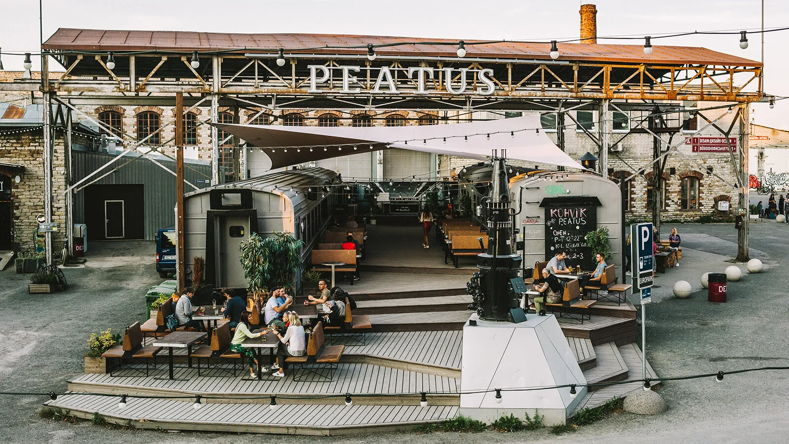 2292_Restaurant in Telliskivi Creative City_Rasmus Jurkatam_15405494.jpg
