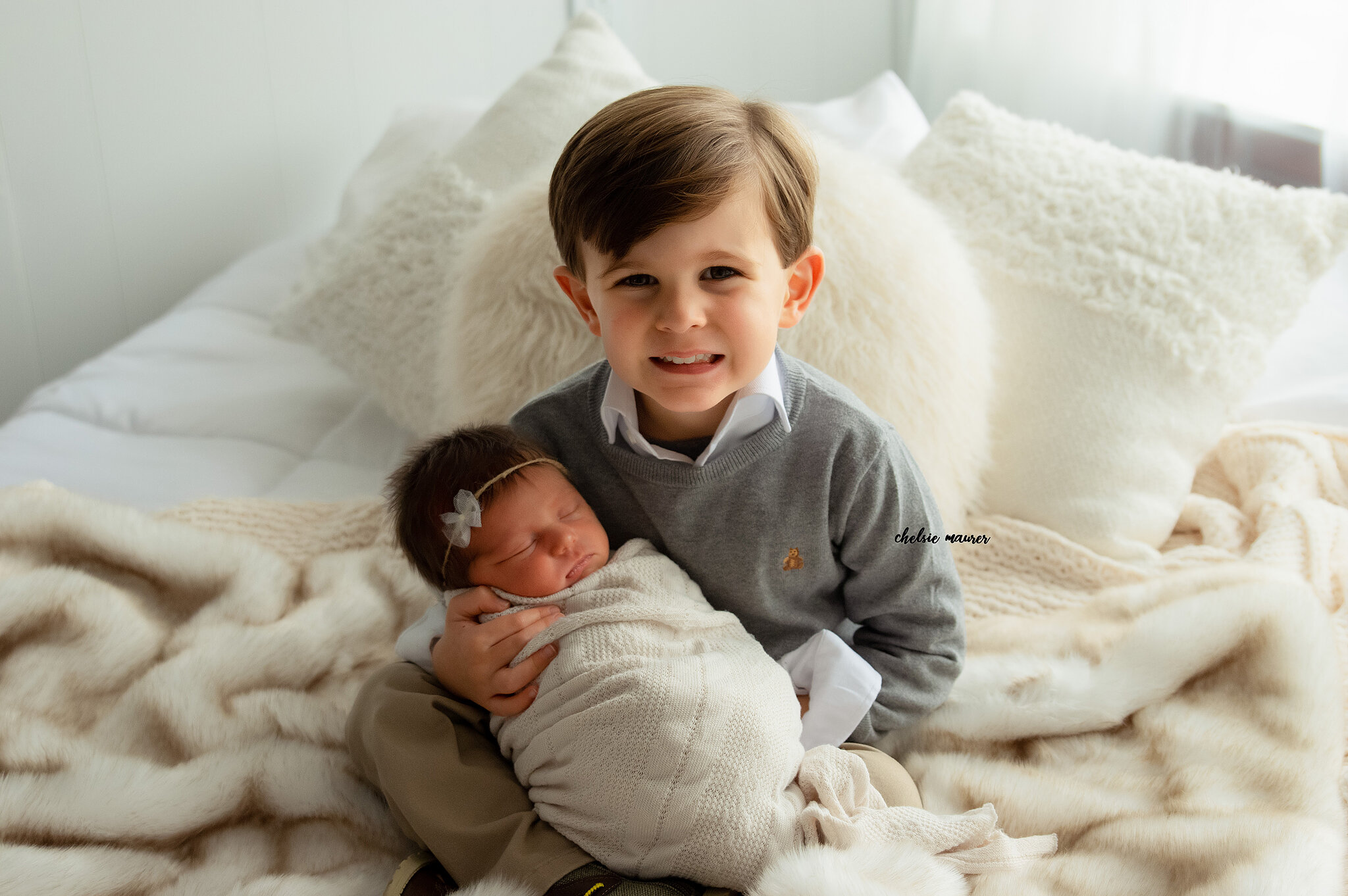 newborn baby portraits rochester mi