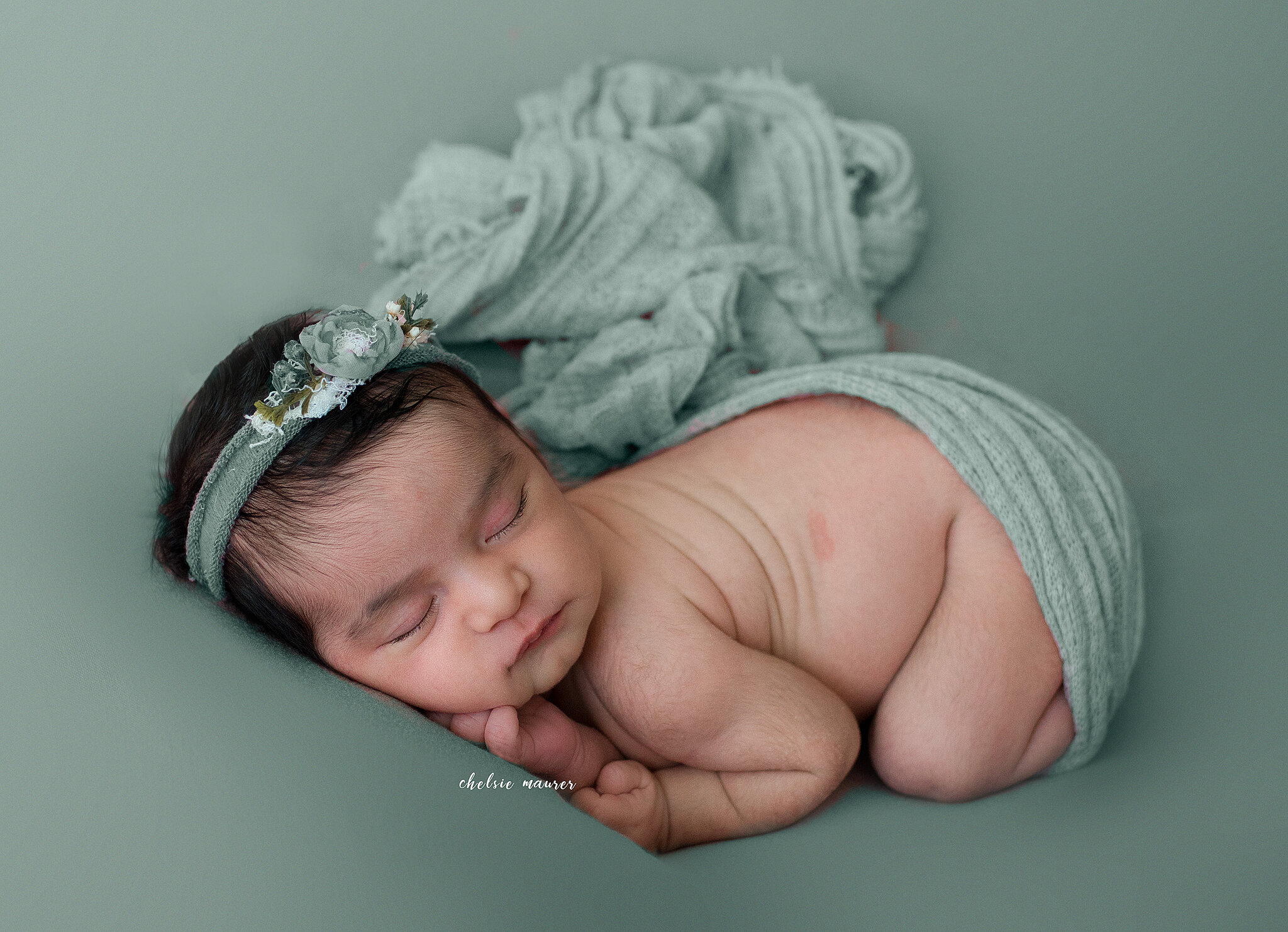 newborn photo studio detroit mi