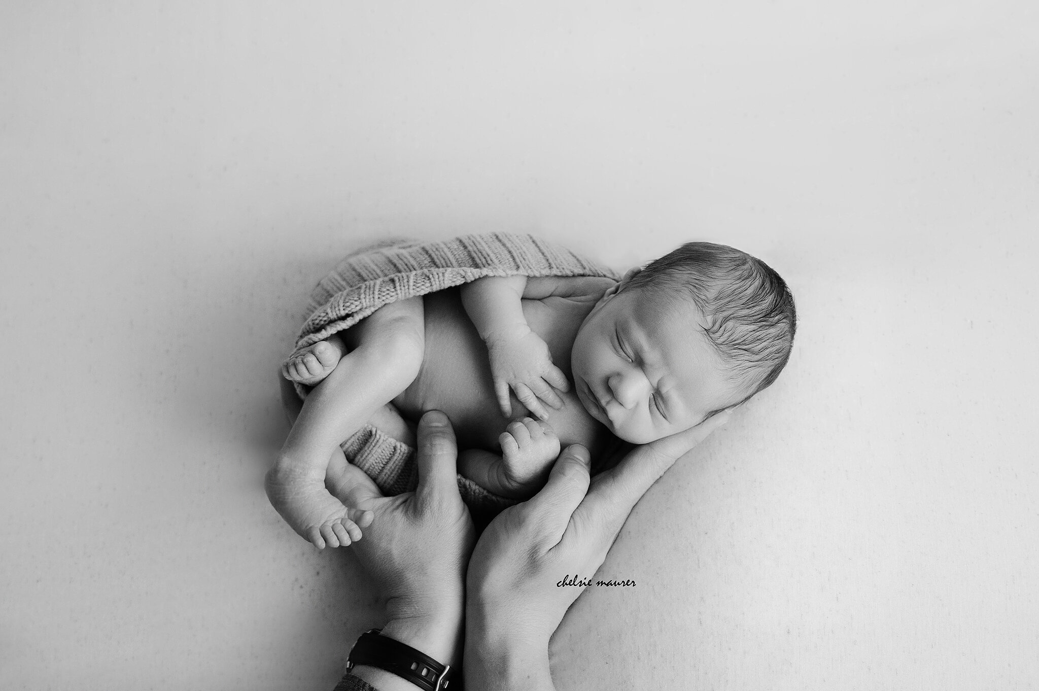 newborn photography rochester mi