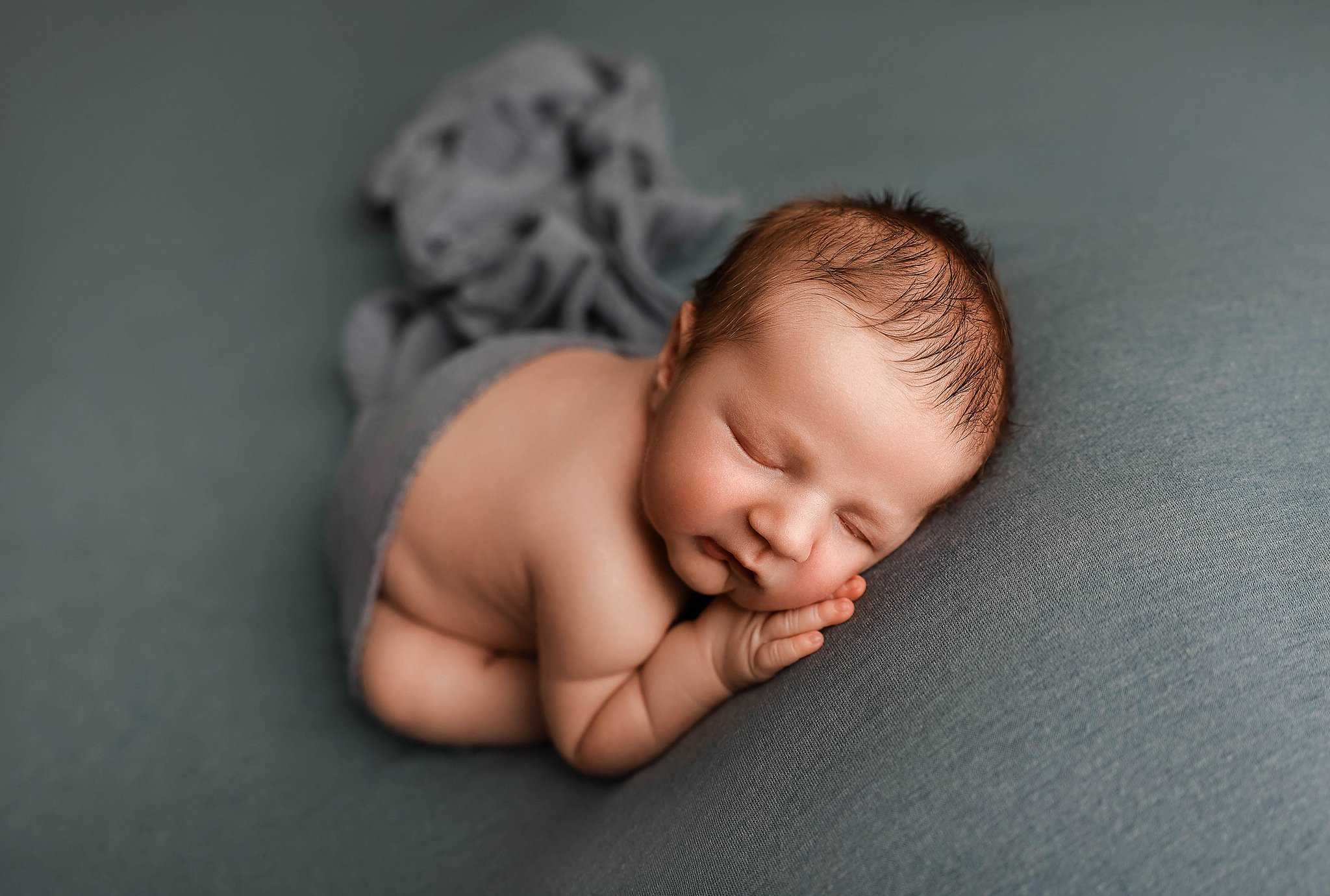 best newborn photographer detroit mi