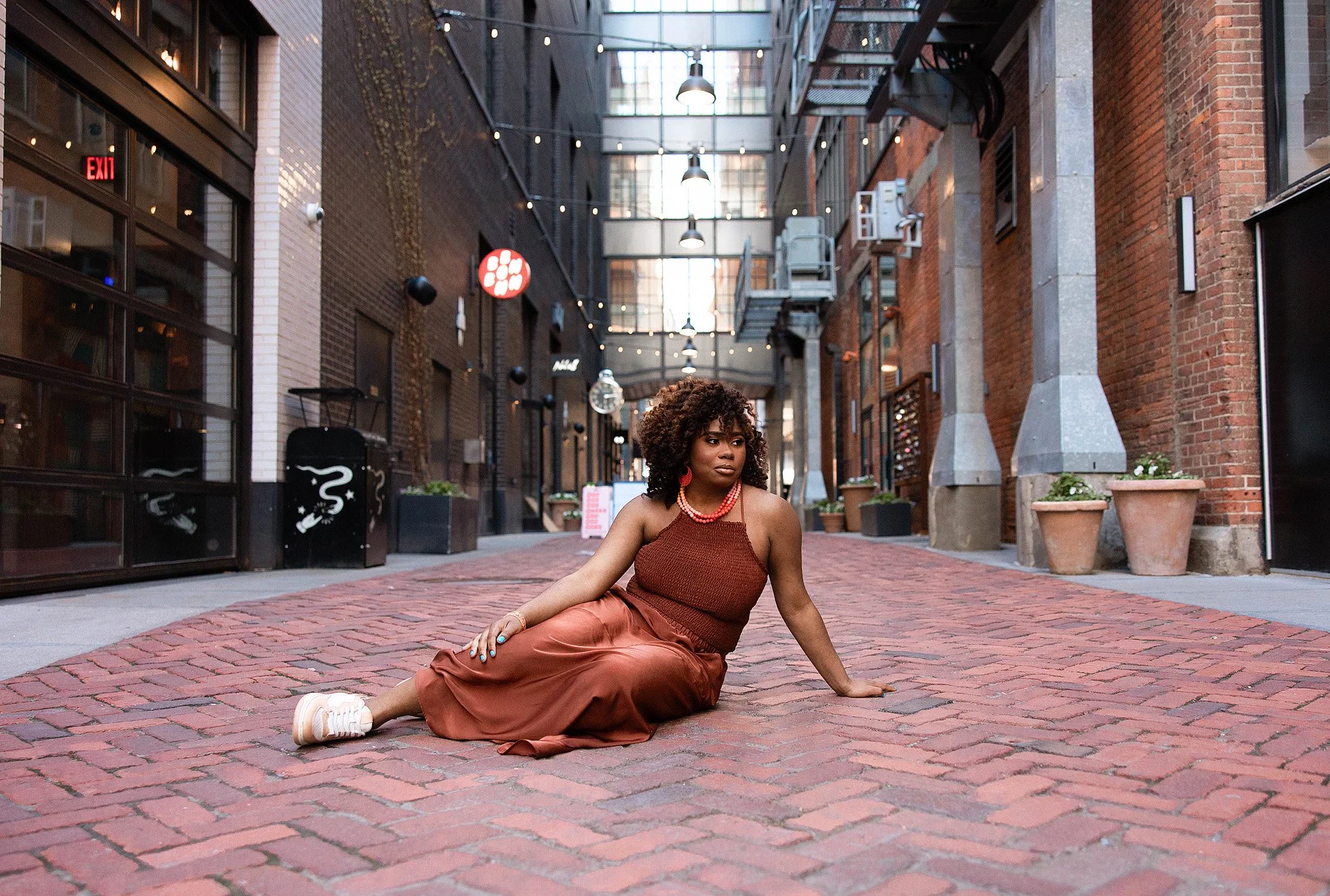 parkers trappers alley detroit senior pictures