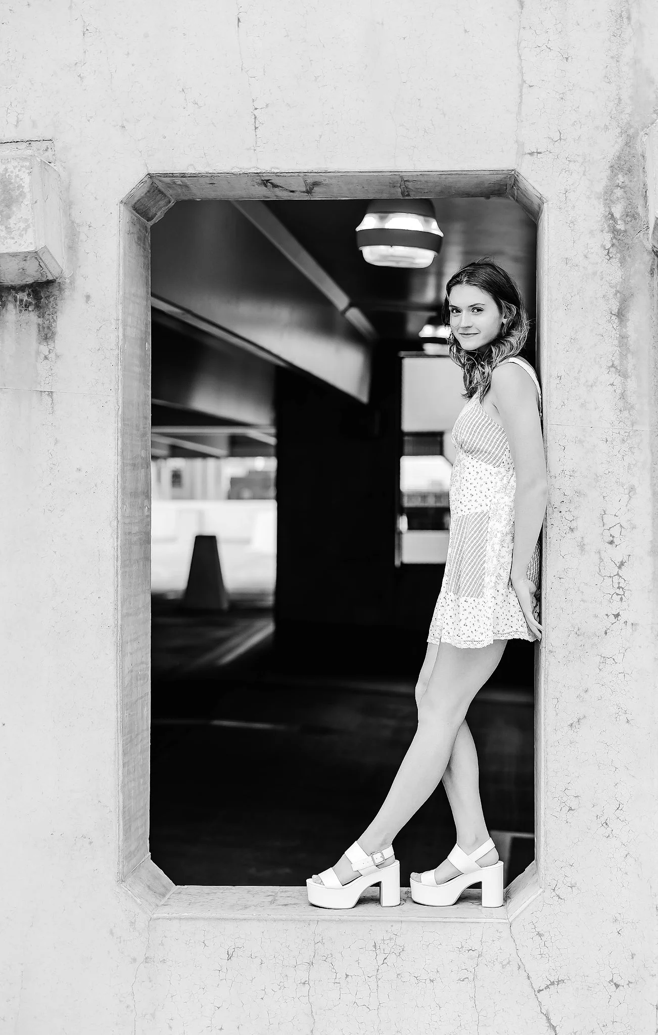 downtown detroit girls senior pictures