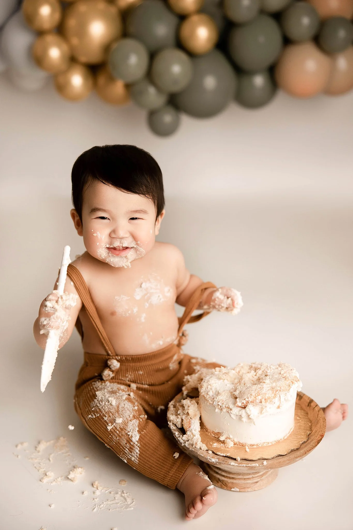 best cake smash photographer detroit michigan