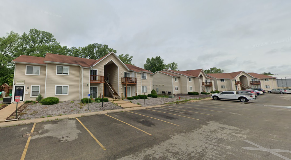 215+Hyler+Dr+Farmington+MO+-+Commercial+Building+Inspection+-+Google+Maps+Image-2.png