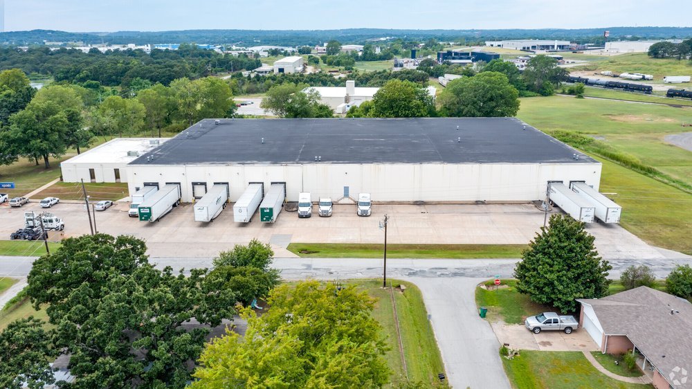 4901+W+66th+Pl+S+Tulsa+OK+-+Commercial+Building+Inspection+-+Loopnet.jpg