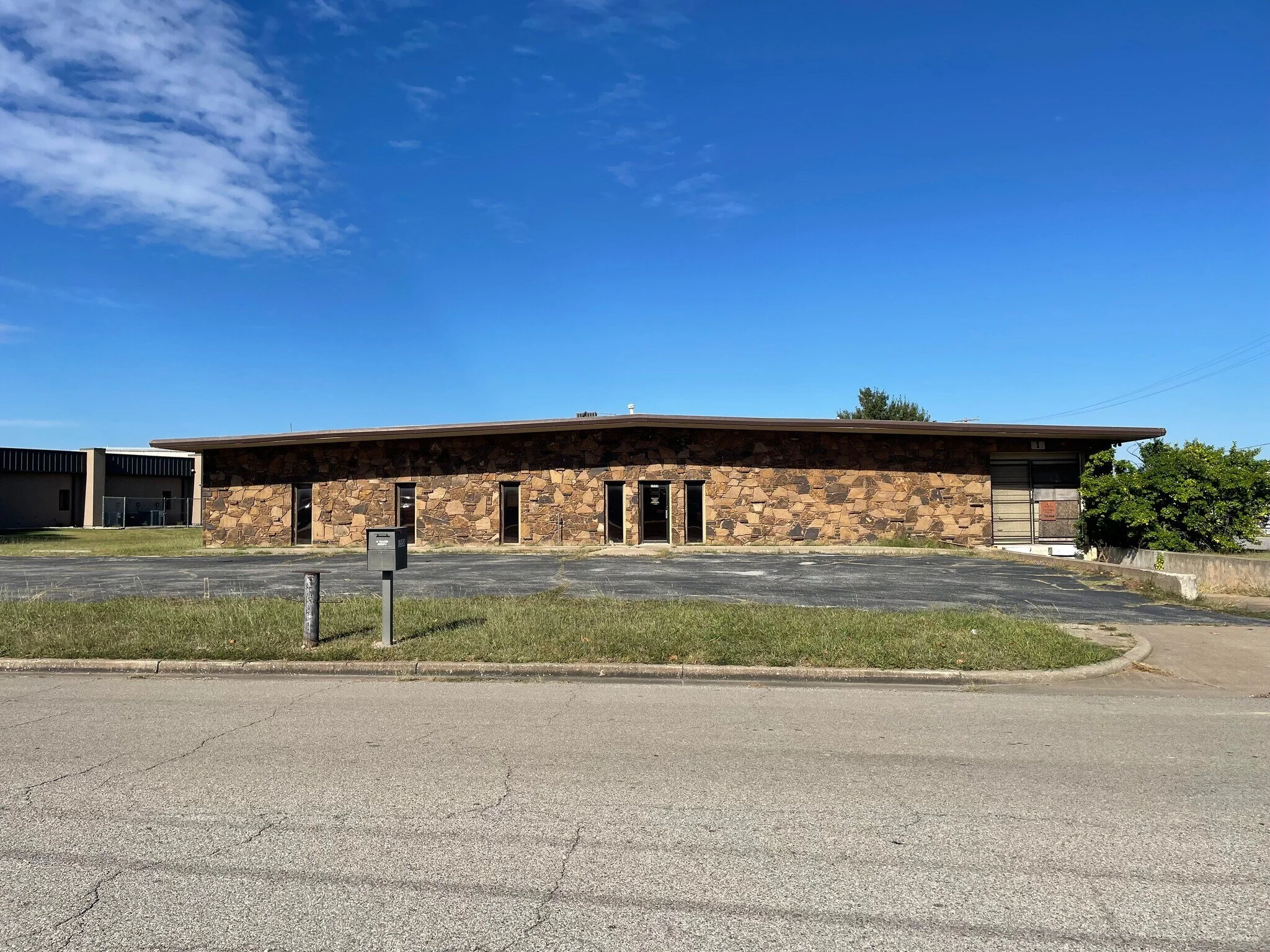 1558 N 107th E Ave Tulsa, OK
