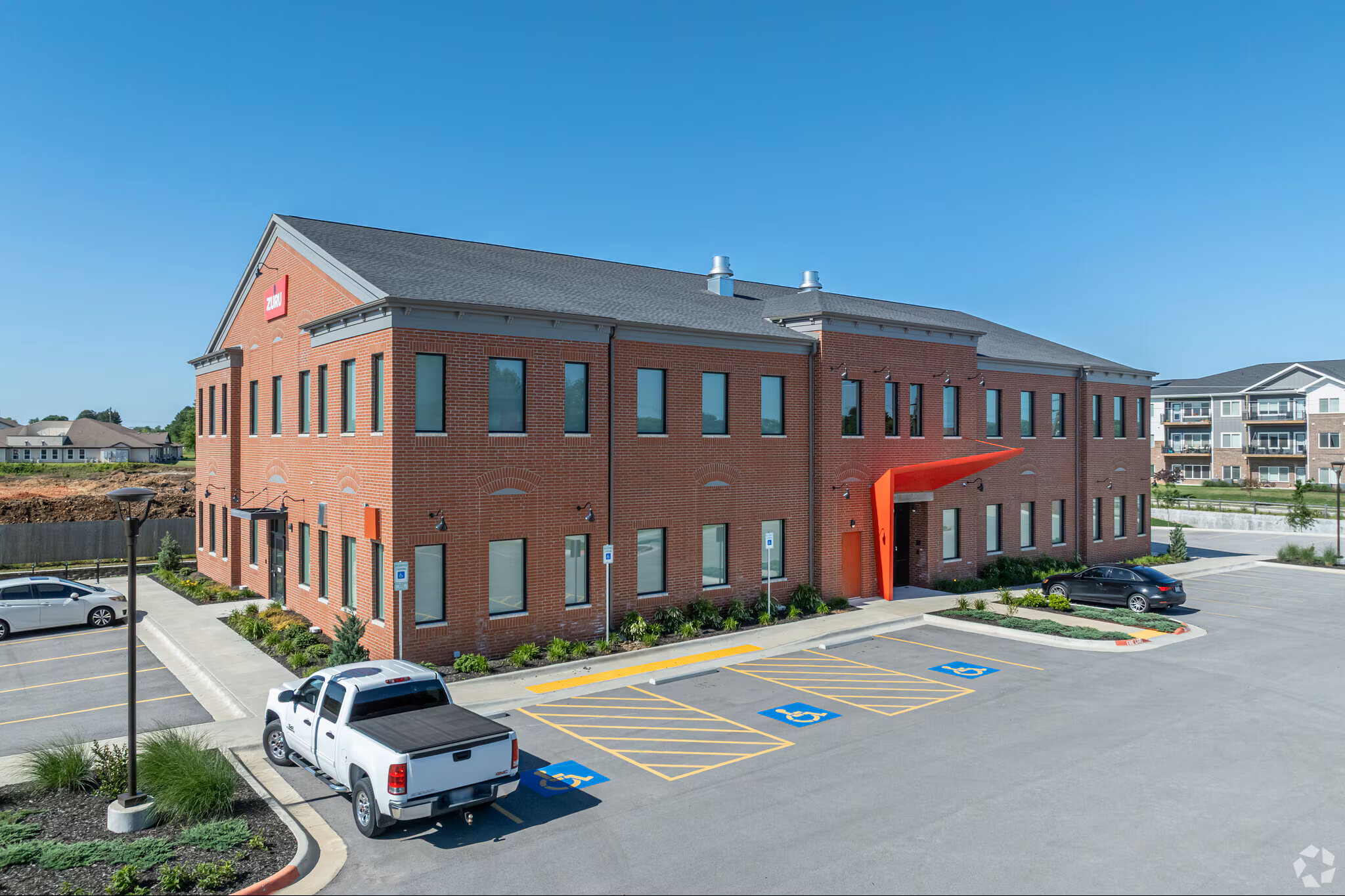 5106 S Pinnacle Hills Pkwy Rogers, AR