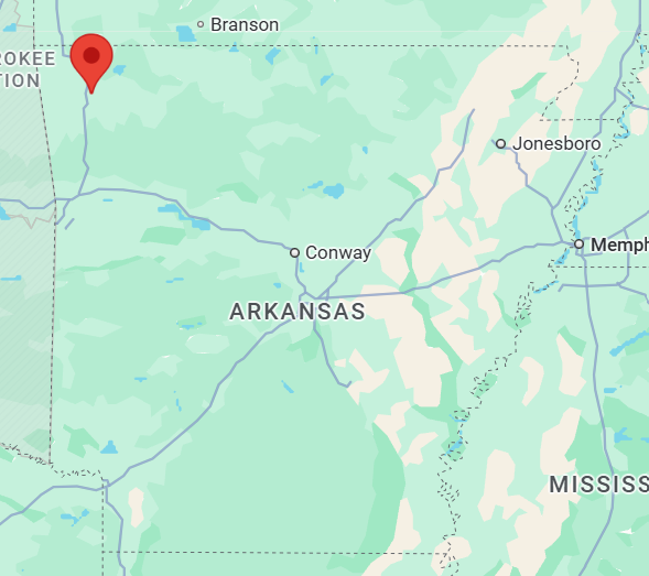 620 Oak Ave Springdale, AR