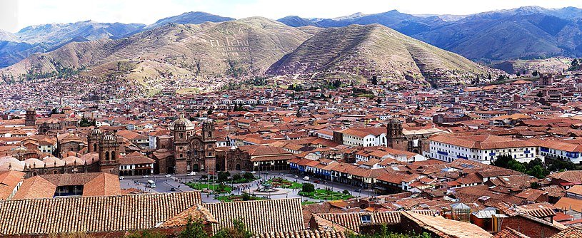Cuzco_Décembre_2007_-_Panorama_1.jpg