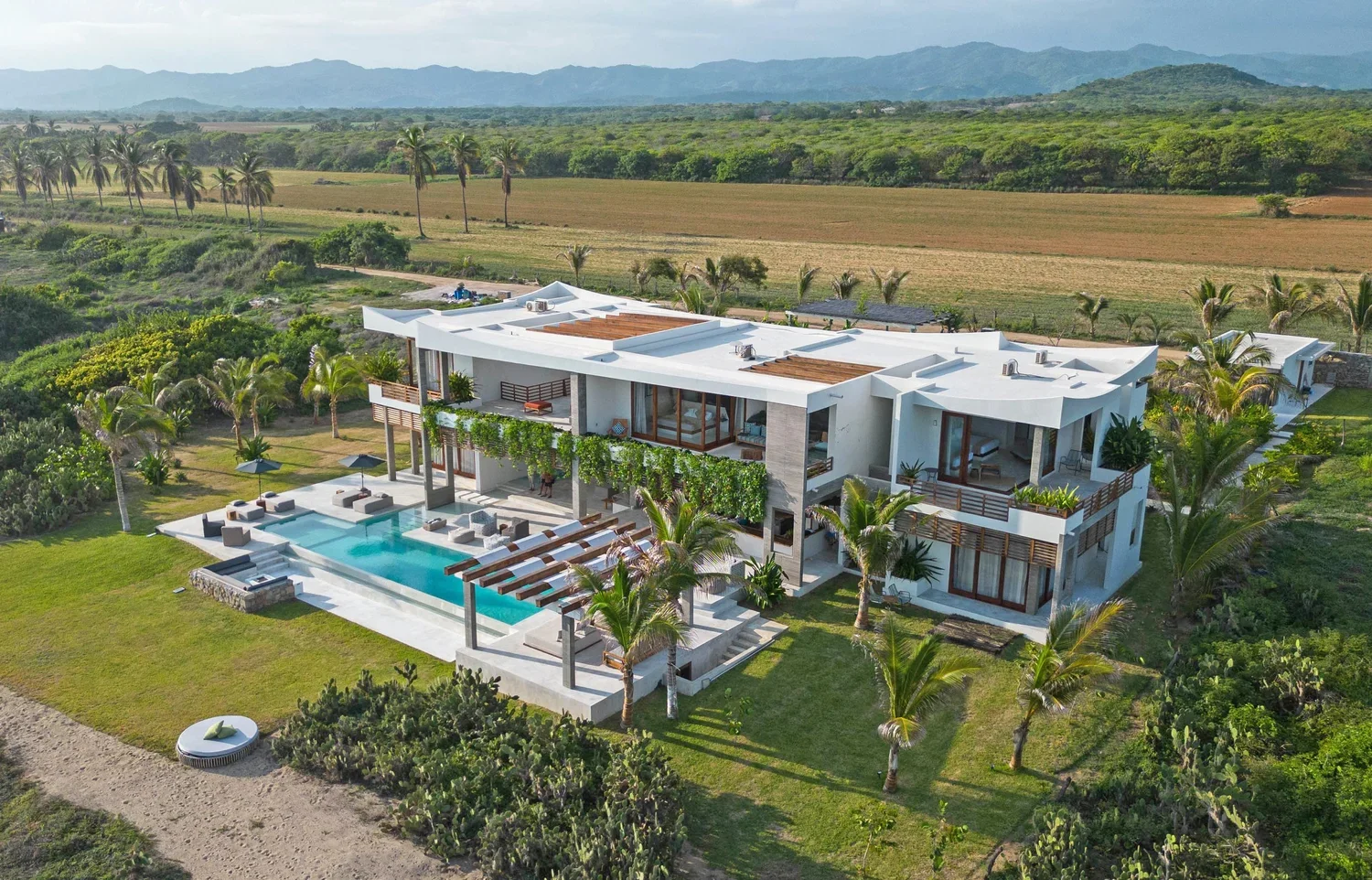 Casa+Niku-Mclean+Meyer-Jul23-6.jpg.webp