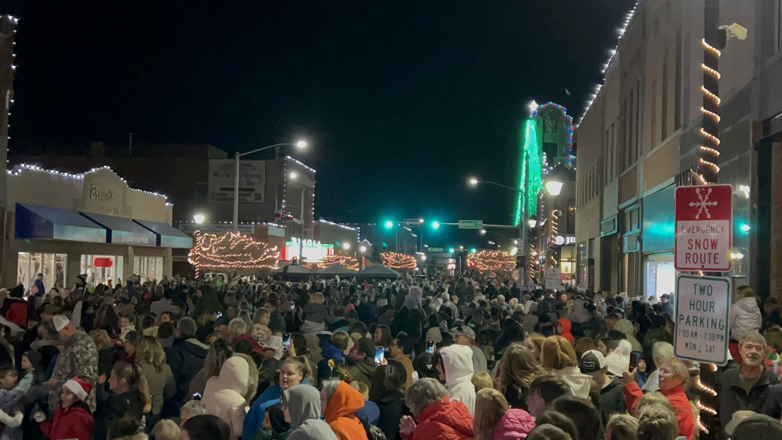 Key Society Ensures Downtown Shines Bright
