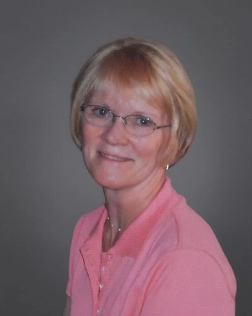 Mary Topp.jpg