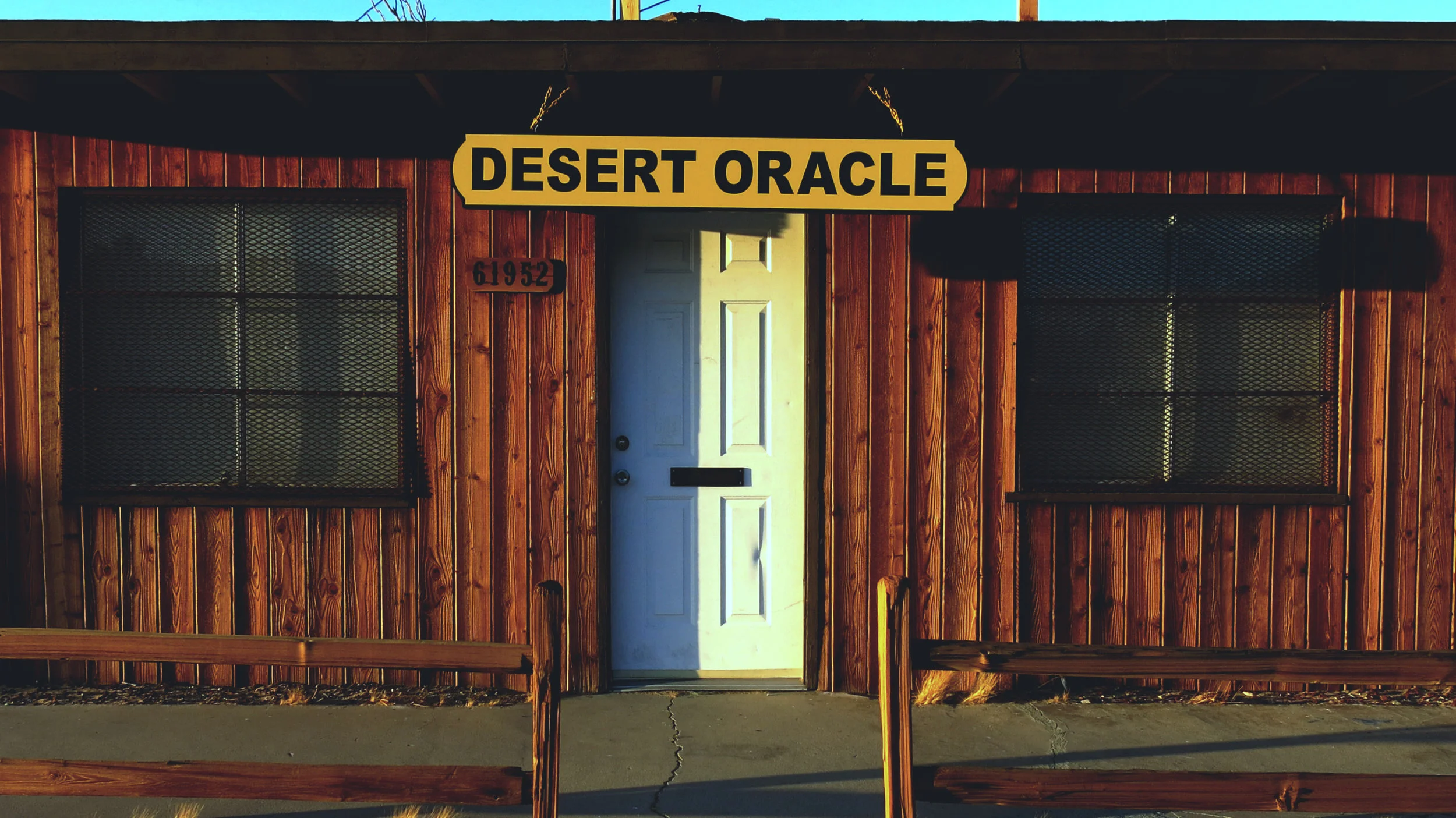 JT_DESERT ORACLE.jpg