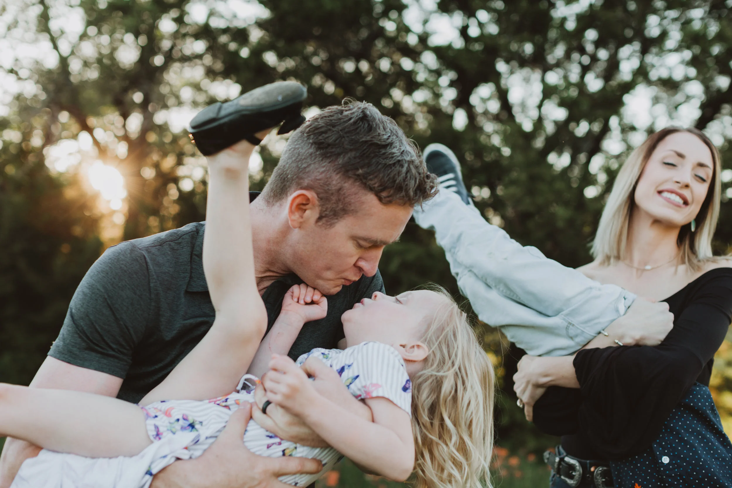 senior, family, documentary, engagements, couples and bridal photographer. Jen Harr is proud to serve  Weatherford, Benbrook, Aledo, Ft. Worth, Dallas Texas areas.