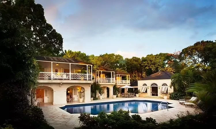 Ann - Barbados - 002-st-james-villa-michelle-everett-interior-design.jpeg