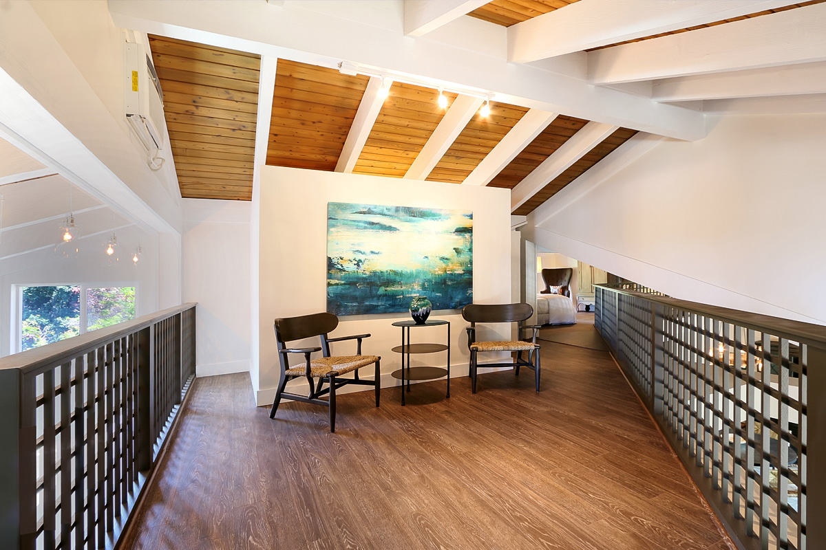 maui2020-waileainn-commonarea01.jpg
