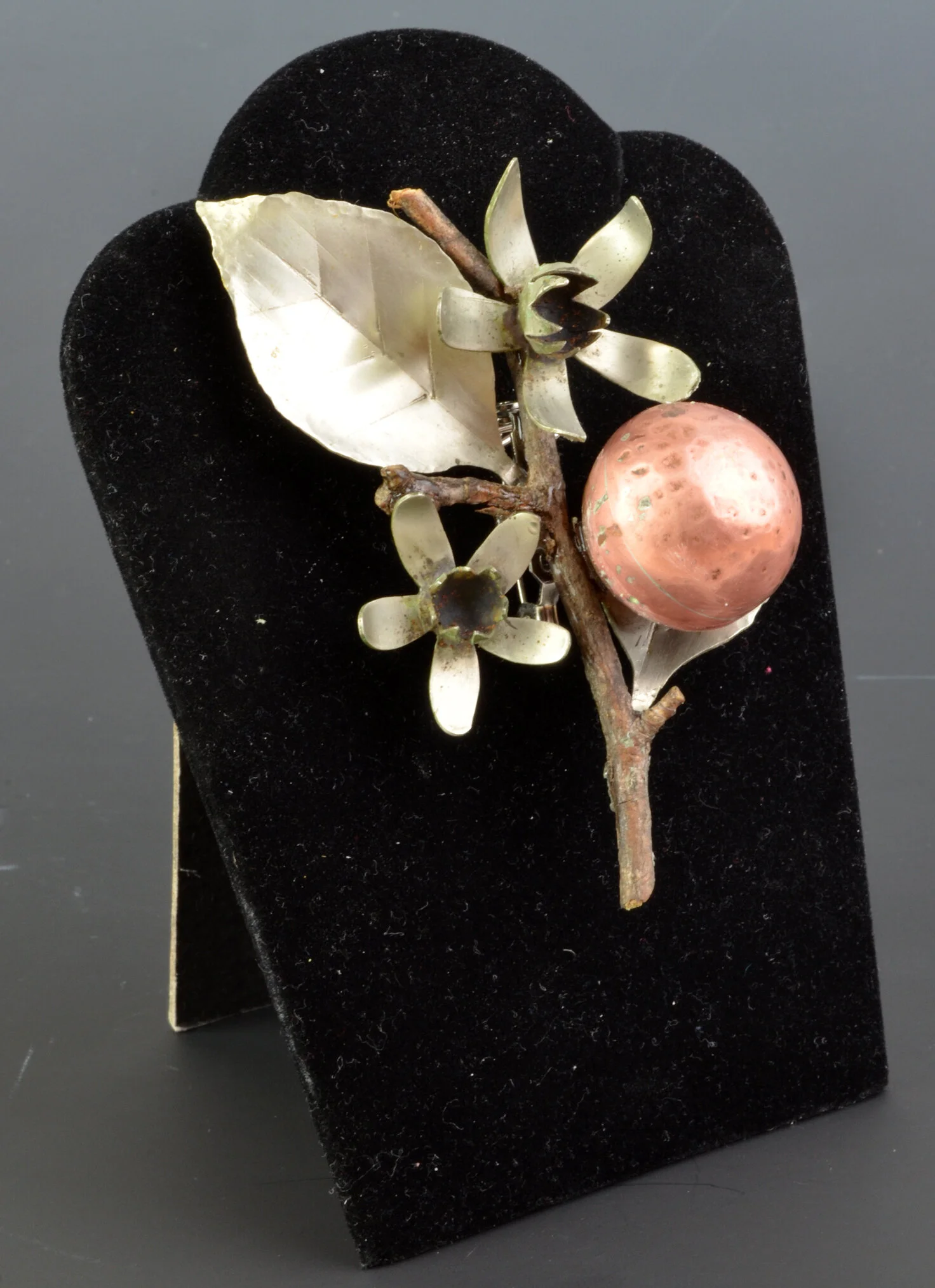 Orange Blossom Brooch (2016)