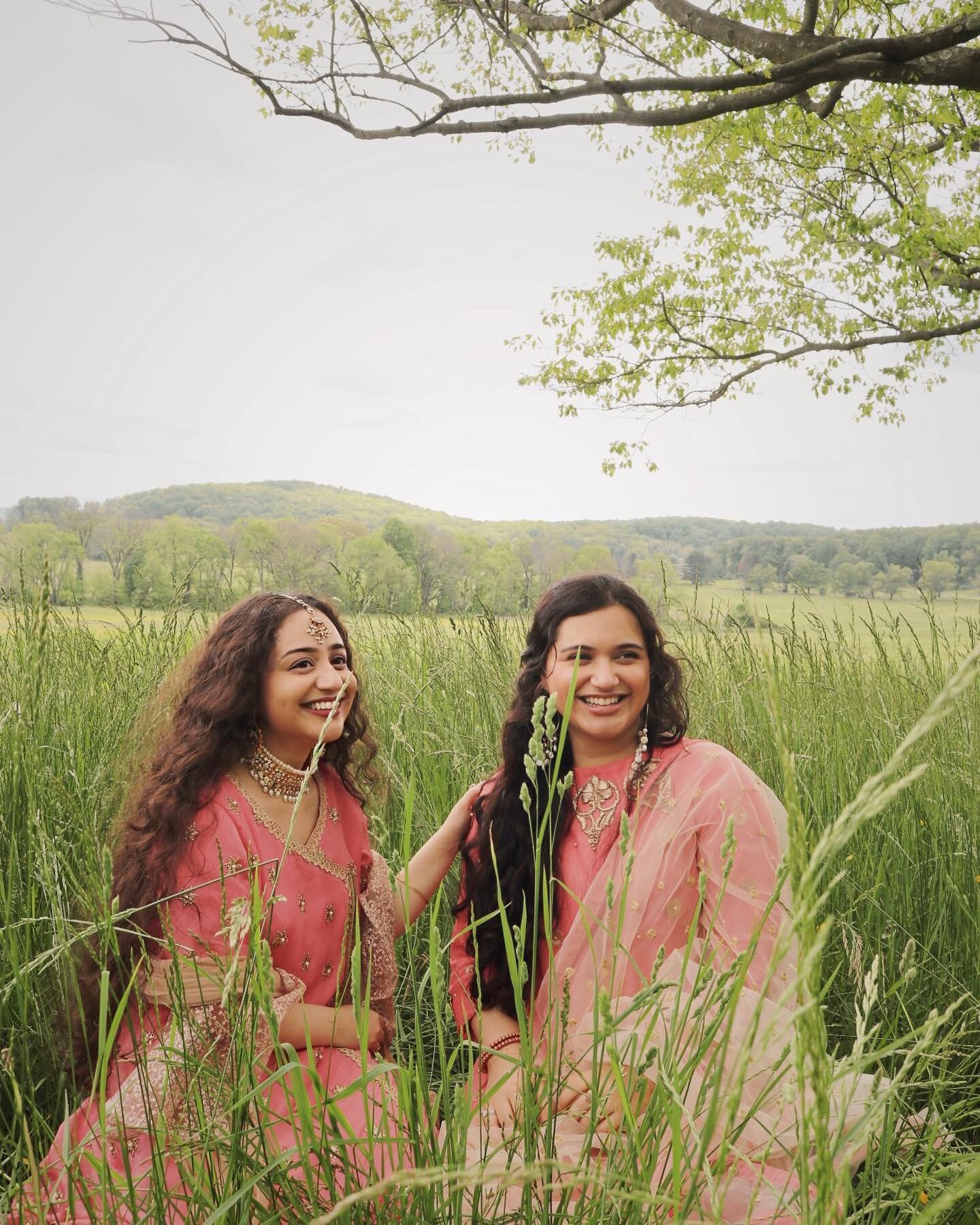 always a good time with the shakir sisters 🥰🥰

📸: @flicksbyneha