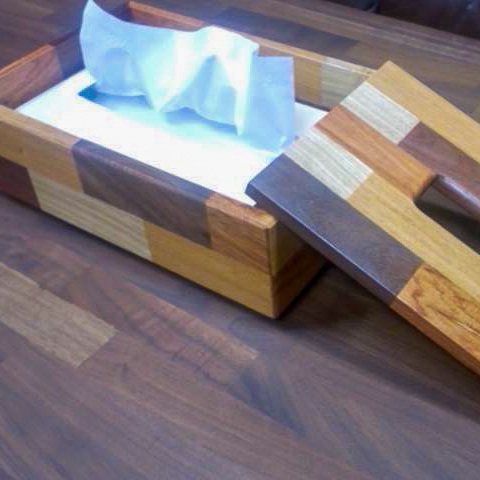 ランダムテッシュBOX