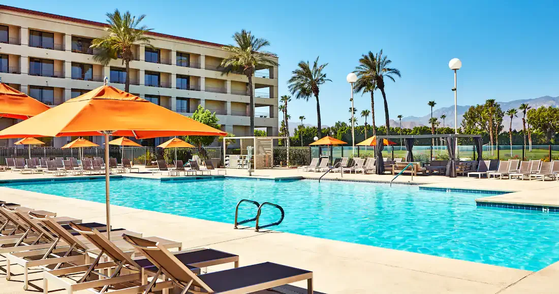 dtps-pool-corner-view-reverse.webp