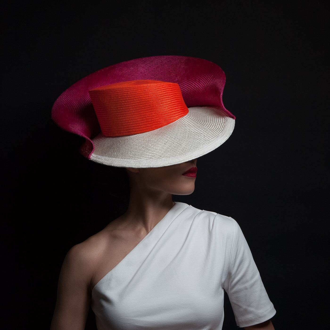 Absolutely bursting with joy !!
Why you may ask&hellip;.because this little number was selected by @stephenjonesmillinery as the Patron&rsquo;s Pick award  for the 2022 @millineryaustralia  Design Award.

Stephen said of my piece &ldquo;A perfect bal