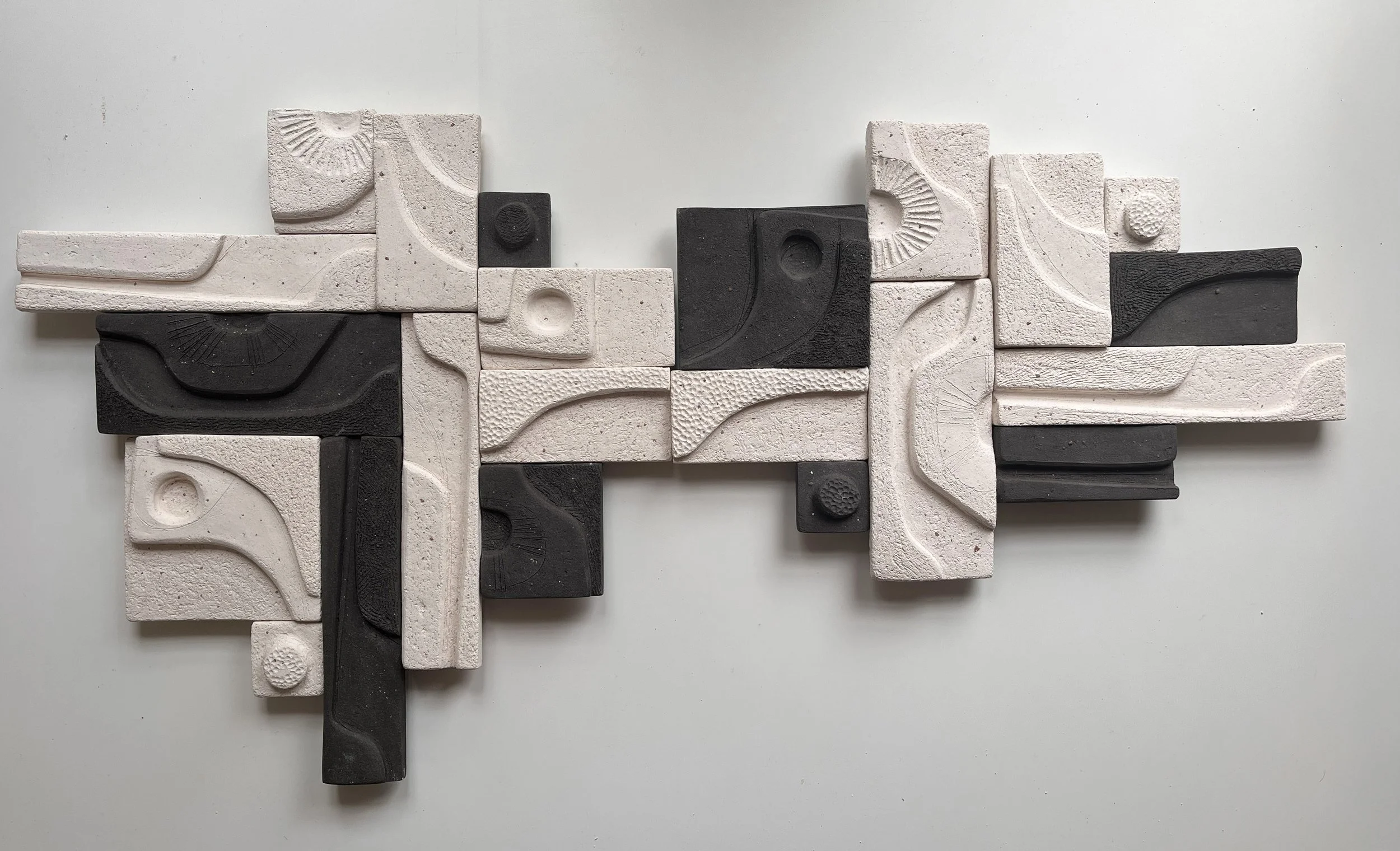 fragmented reality IV b:w horiz.jpg