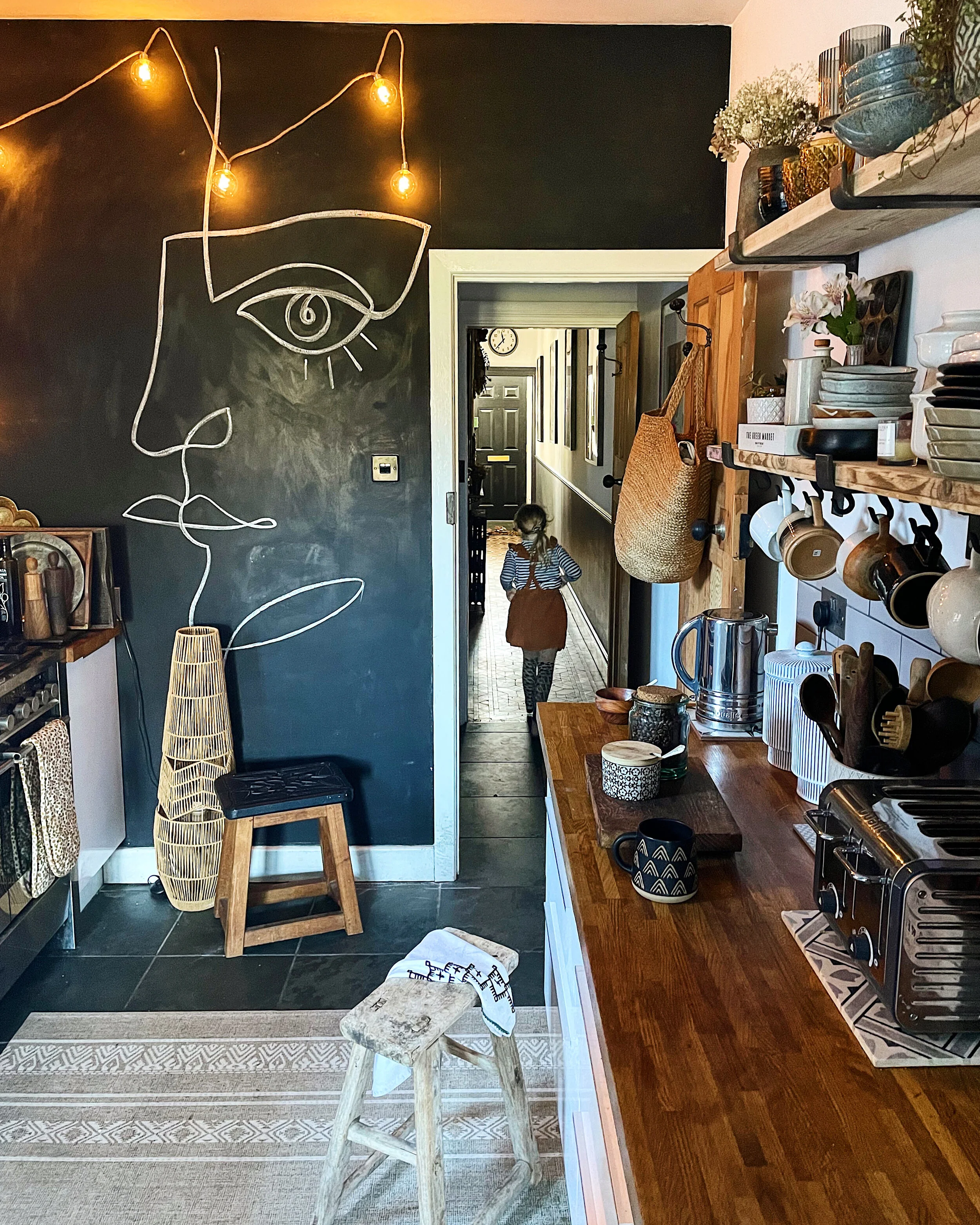 How To Create A BlackBoard Wall