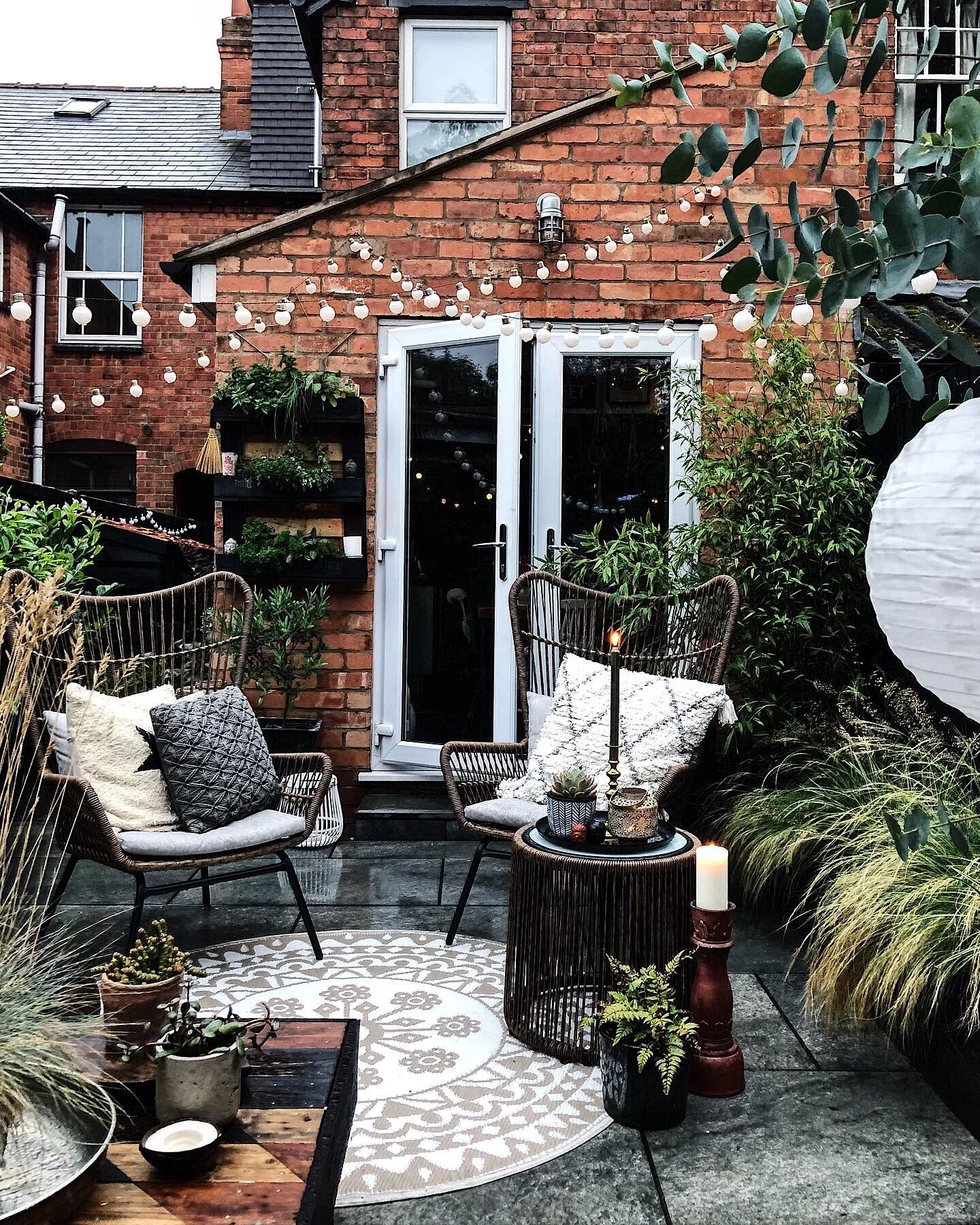 Patio Makeover/Part Three - The Finishing Touches