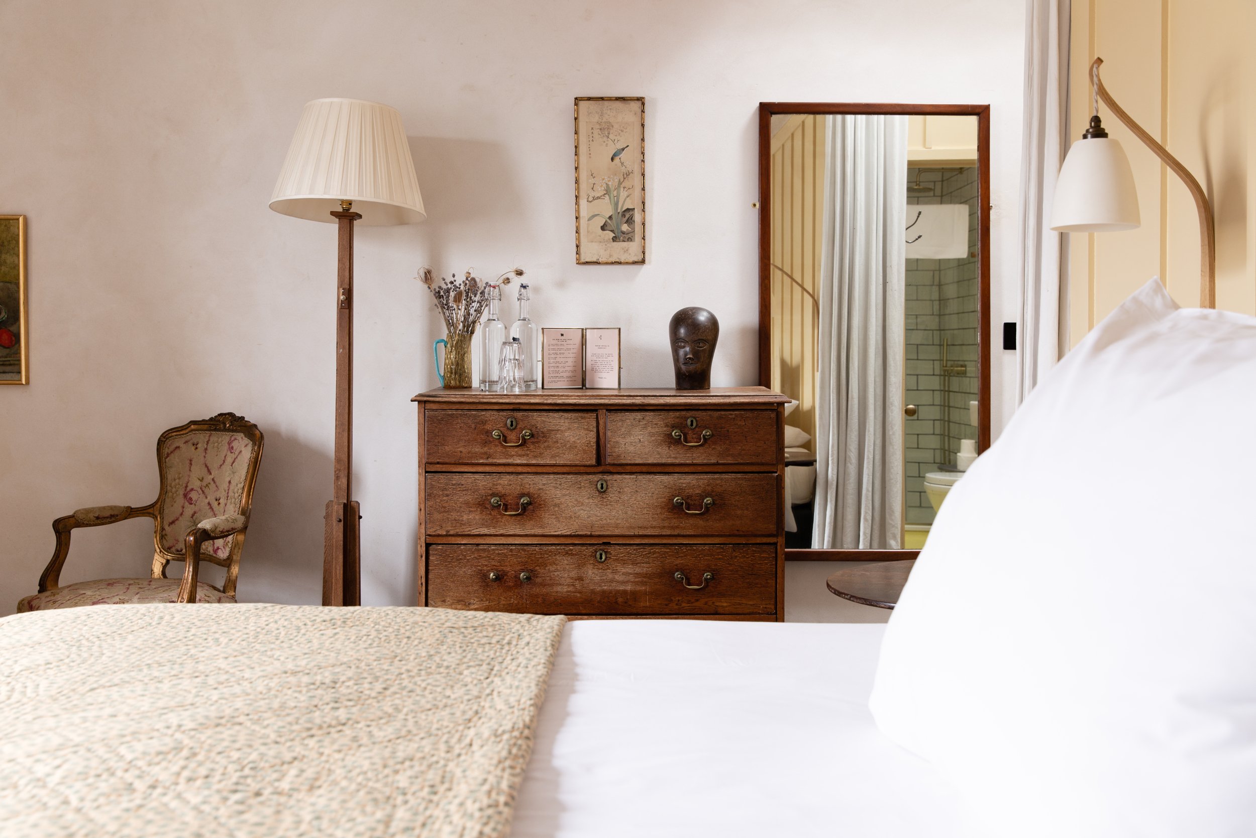 Room 3 chest view.jpg