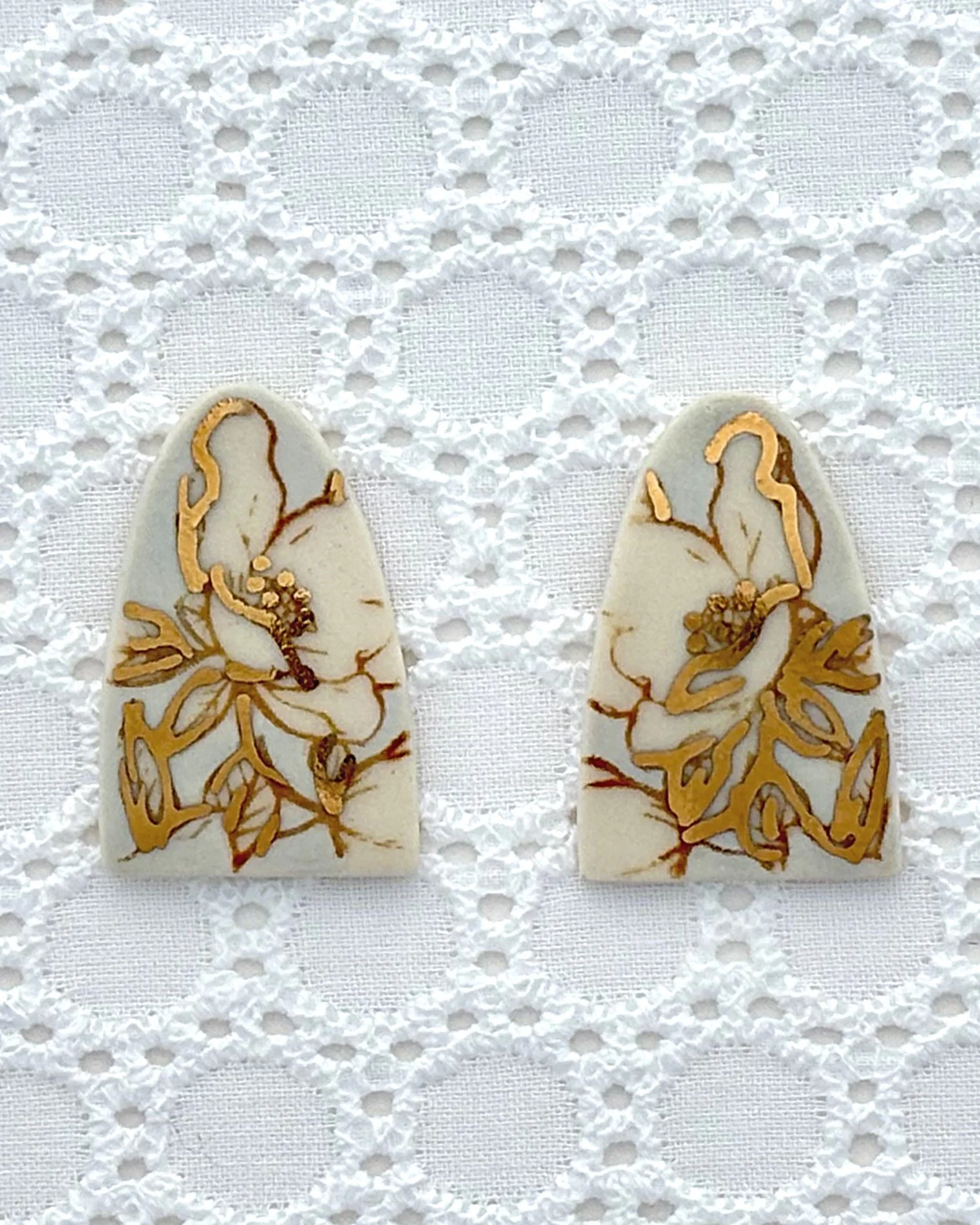 Magnolia Earrings | Tall Arch Stud | Grey