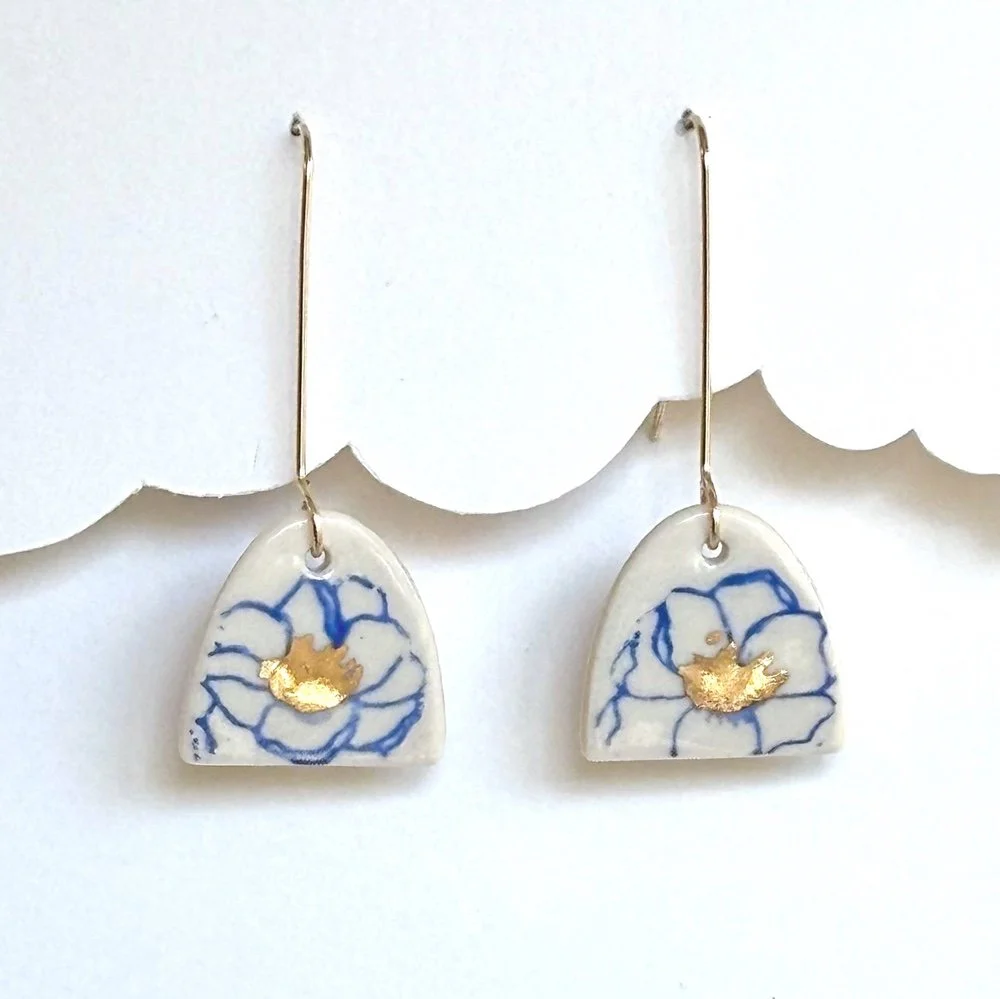 Poppy Earrings | Short Arch | Sapphire